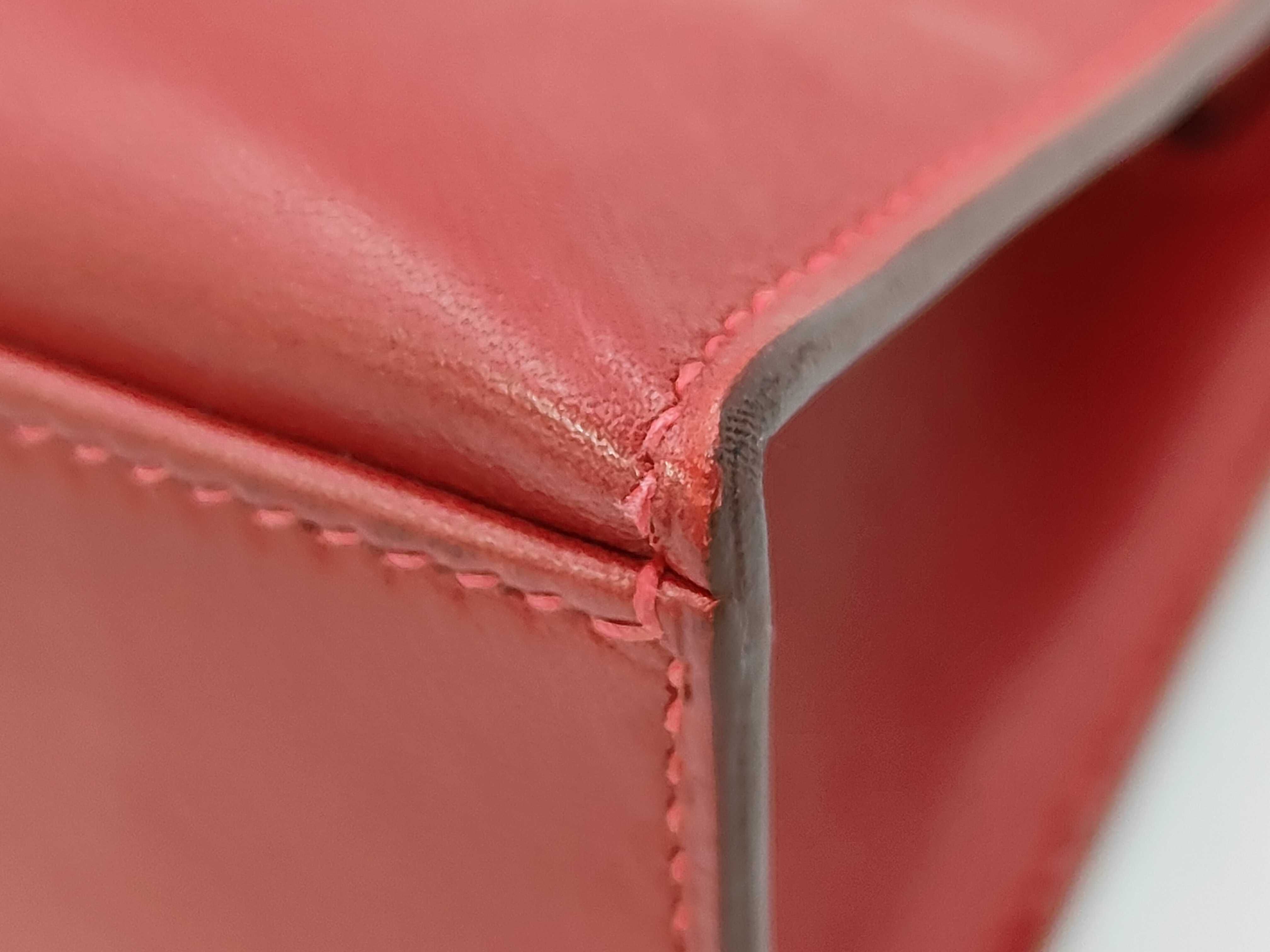 Pochette Kelly handbag, ruby, silver hardware, Veau Swift leather. — view 6