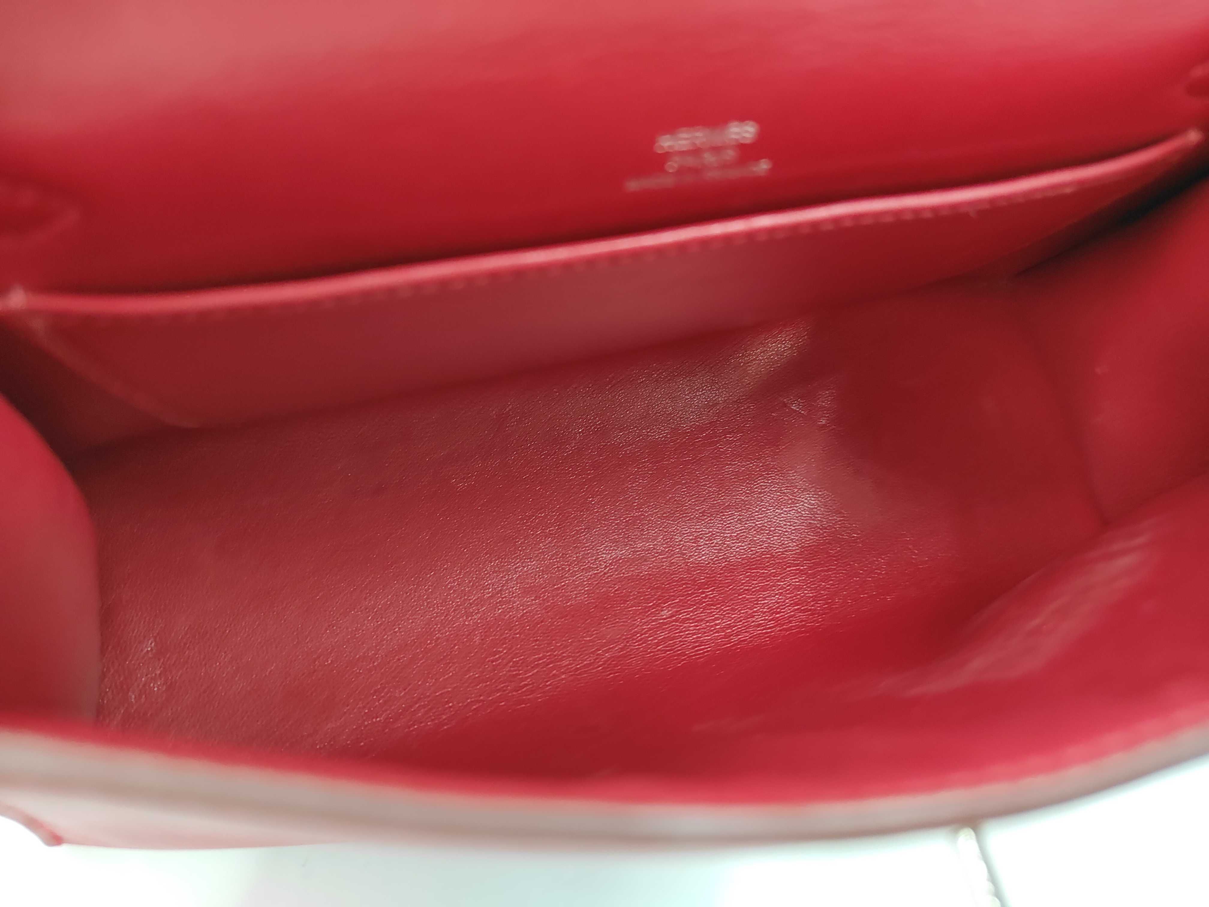 Pochette Kelly handbag, ruby, silver hardware, Veau Swift leather. — view 8