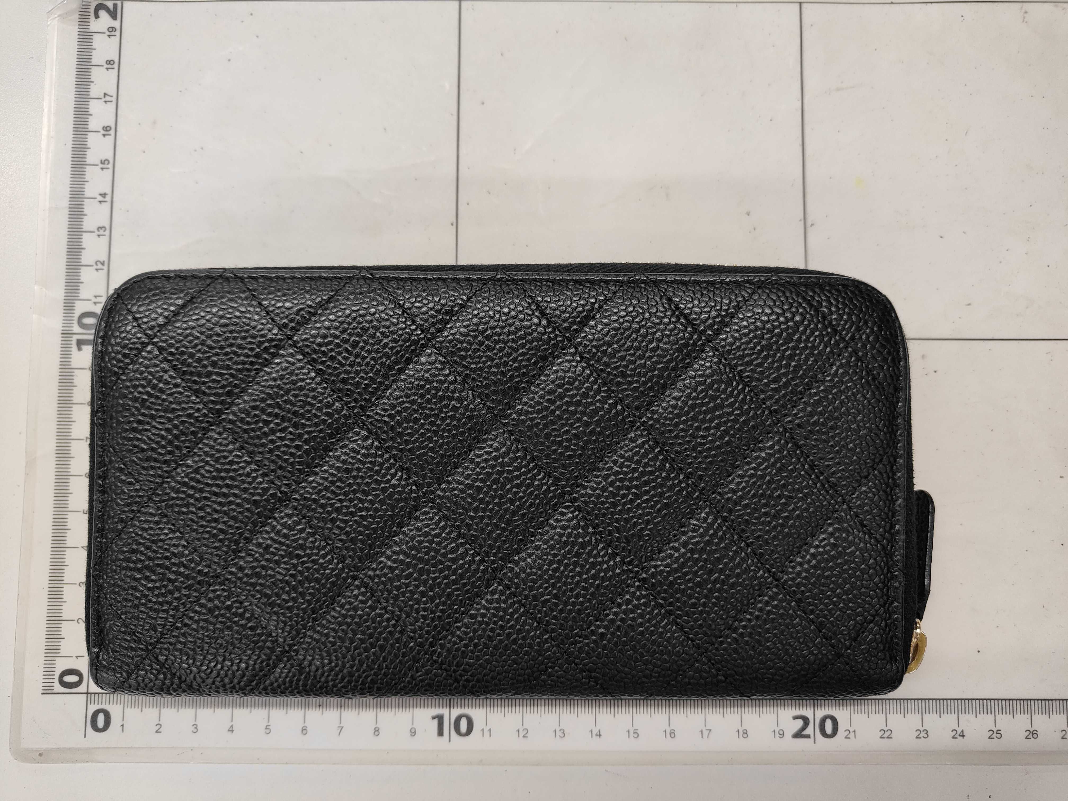 Zippered Matelassé Caviar Leather Coco Mark Black Long Wallet — view 2