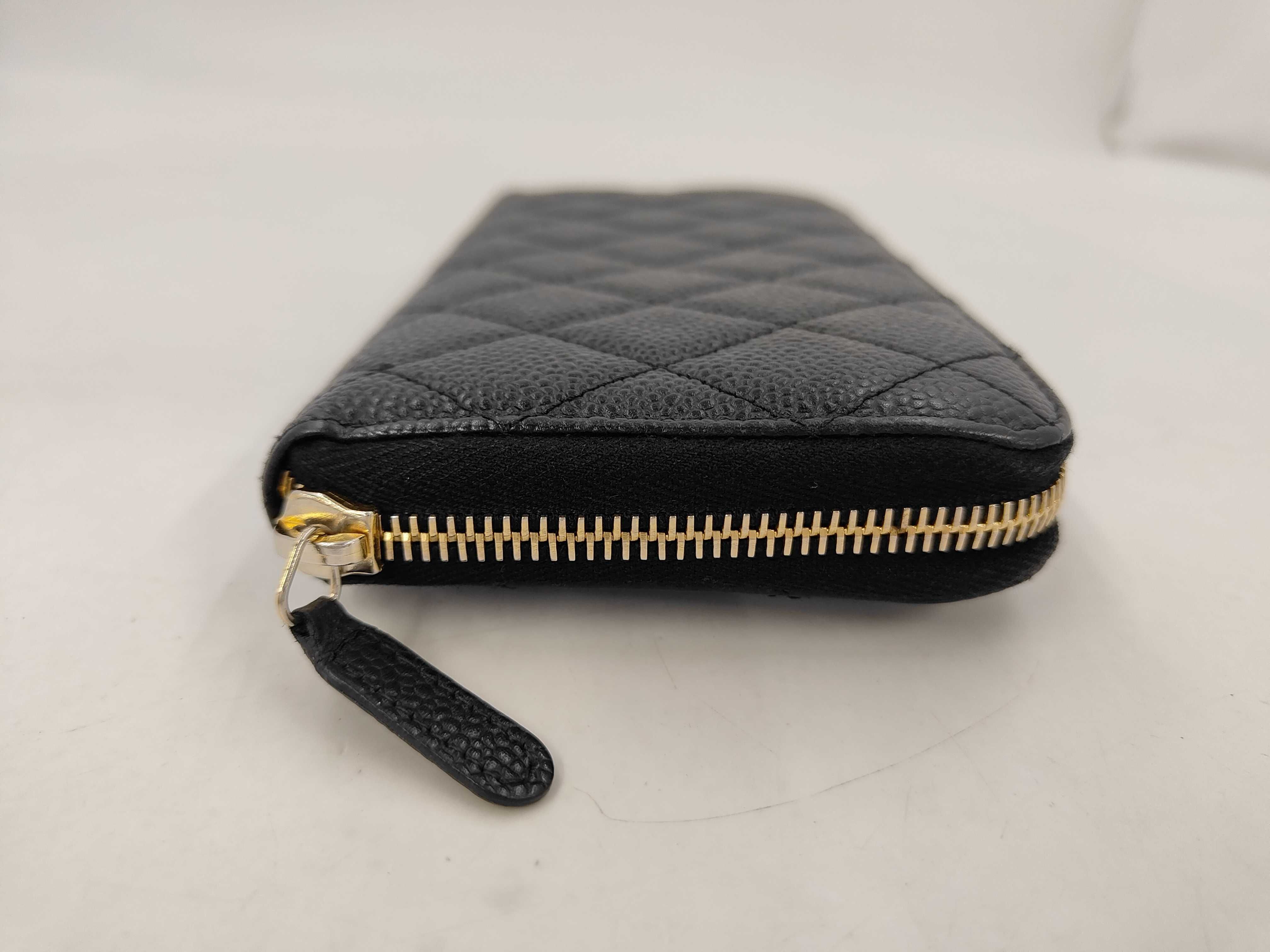 Zippered Matelassé Caviar Leather Coco Mark Black Long Wallet — view 4