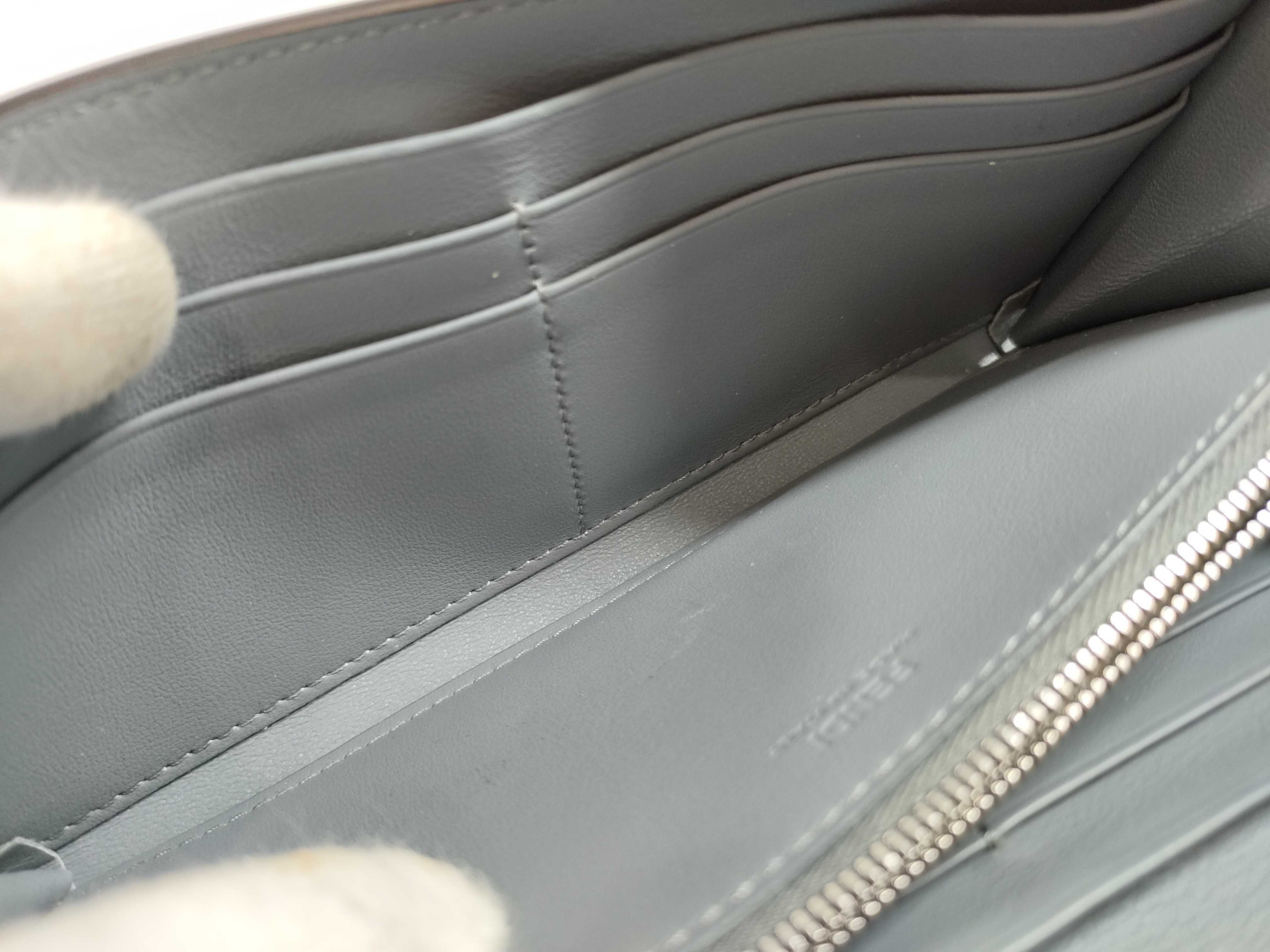 Peekaboo Turnlock Leather Wallet — view 11