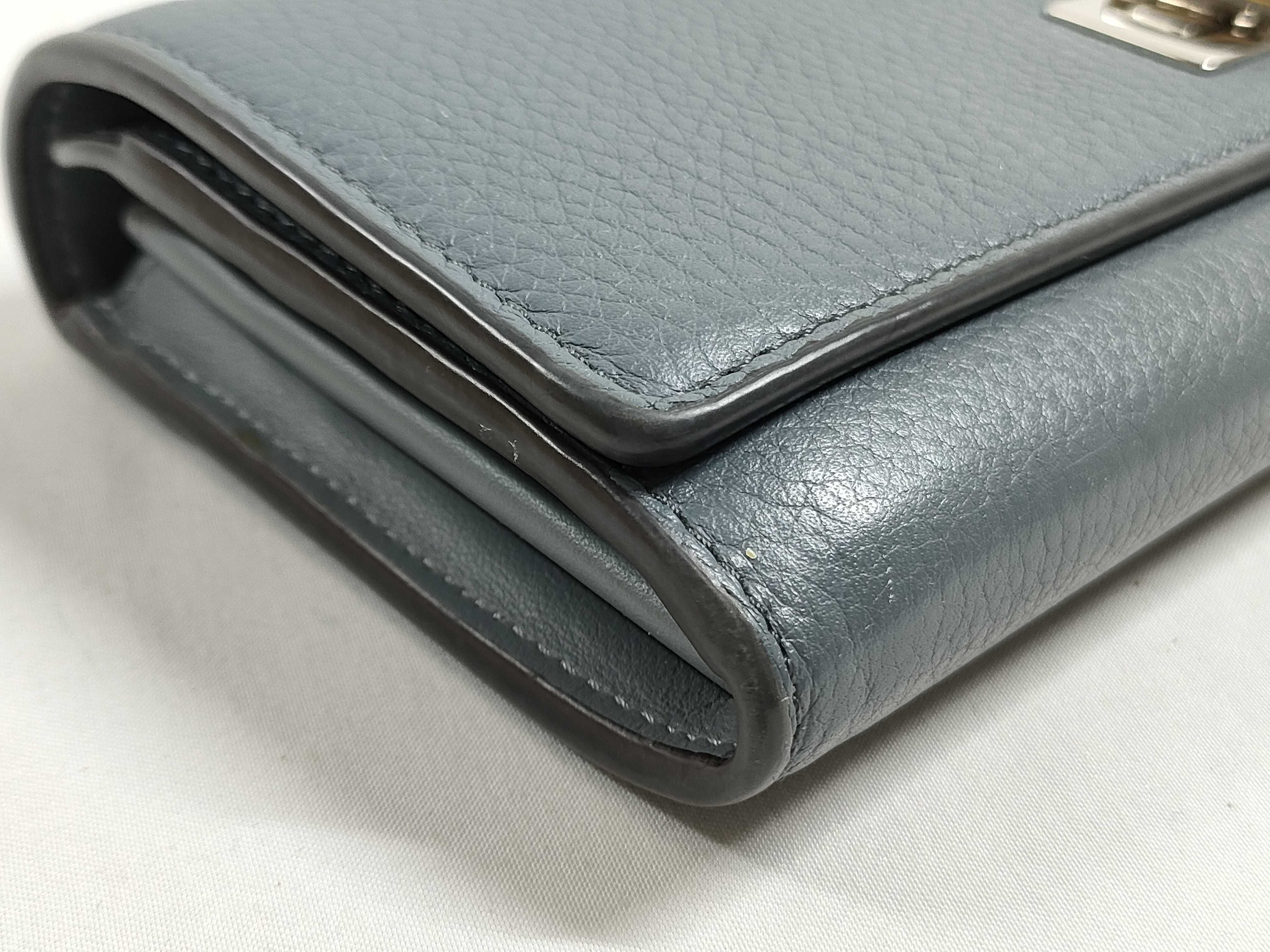 Peekaboo Turnlock Leather Wallet — view 3
