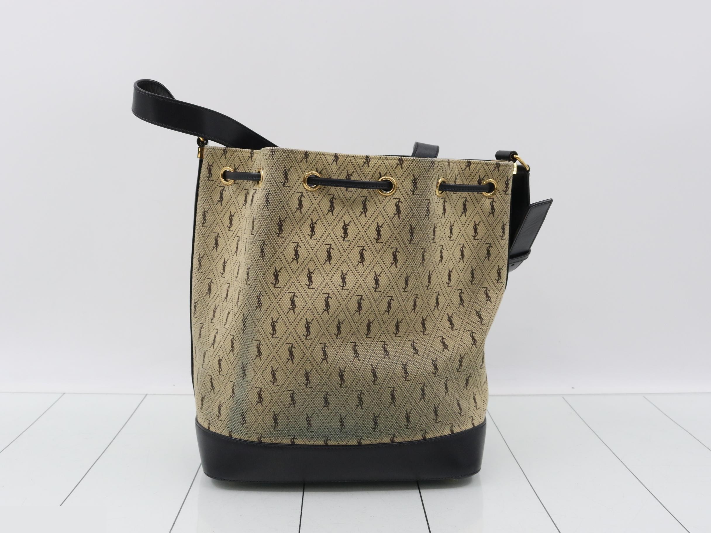 Bucket Shoulder PVC BE/BK — view 2