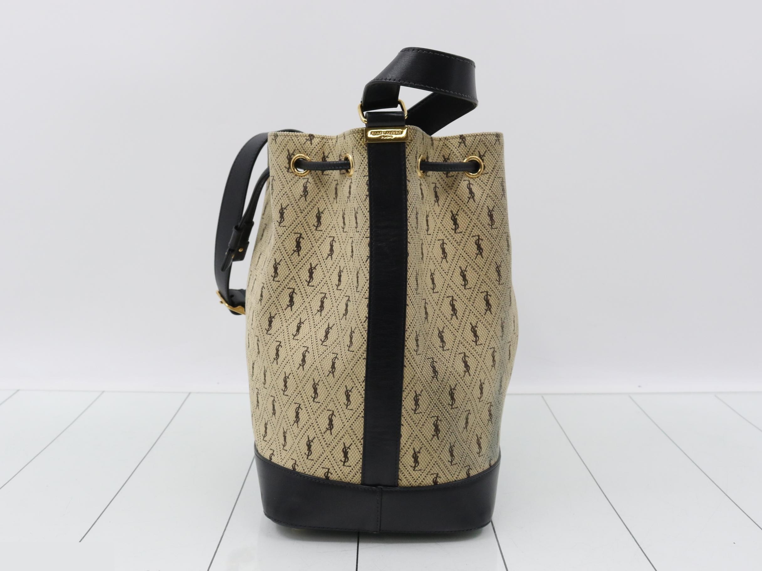Bucket Shoulder PVC BE/BK — view 3