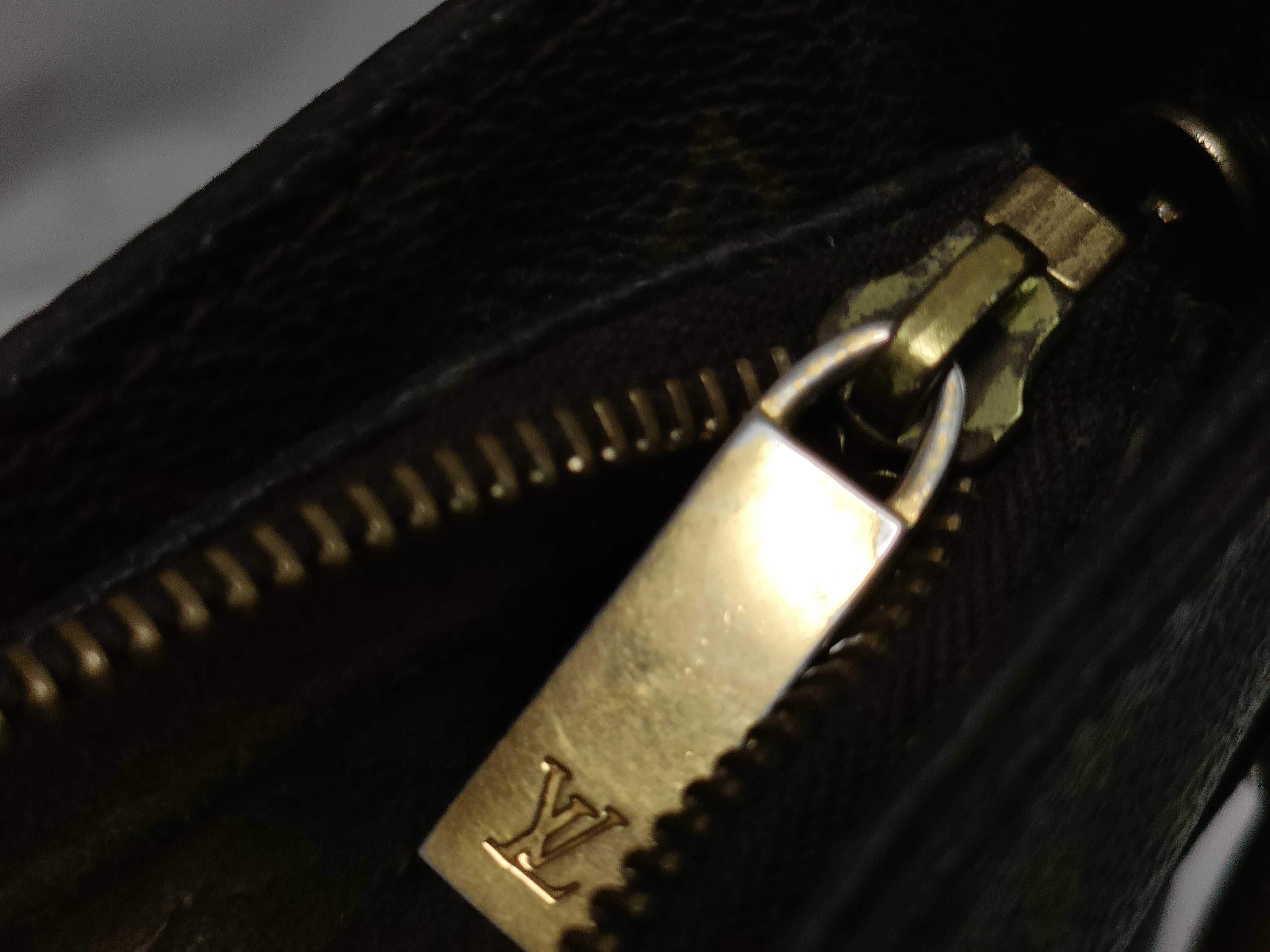 Monogram M51145 Looping GM Shoulder Bag — view 15