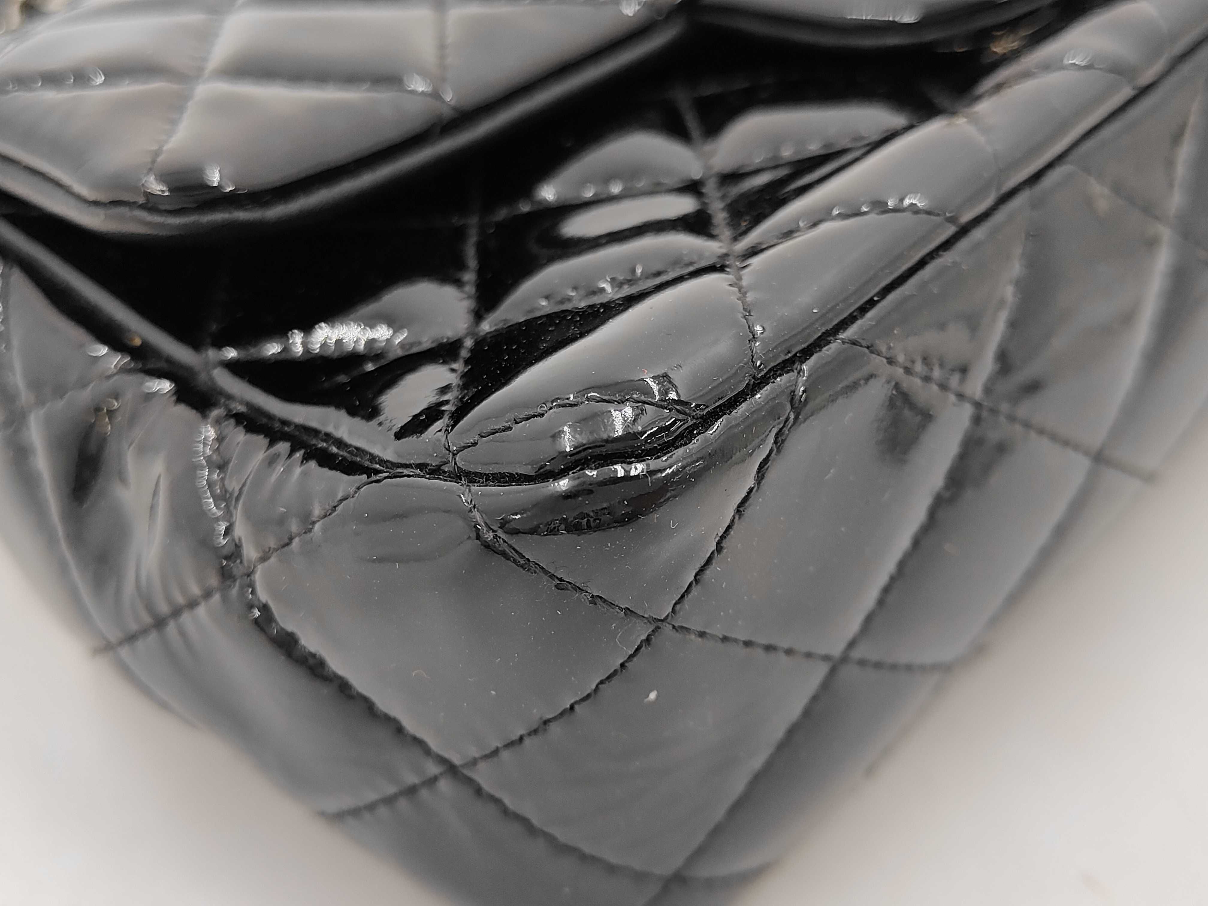 Matelasse Patent Leather Classic Flap Chain Shoulder Bag with Seal No. 18 Shoulder Bag — view 4