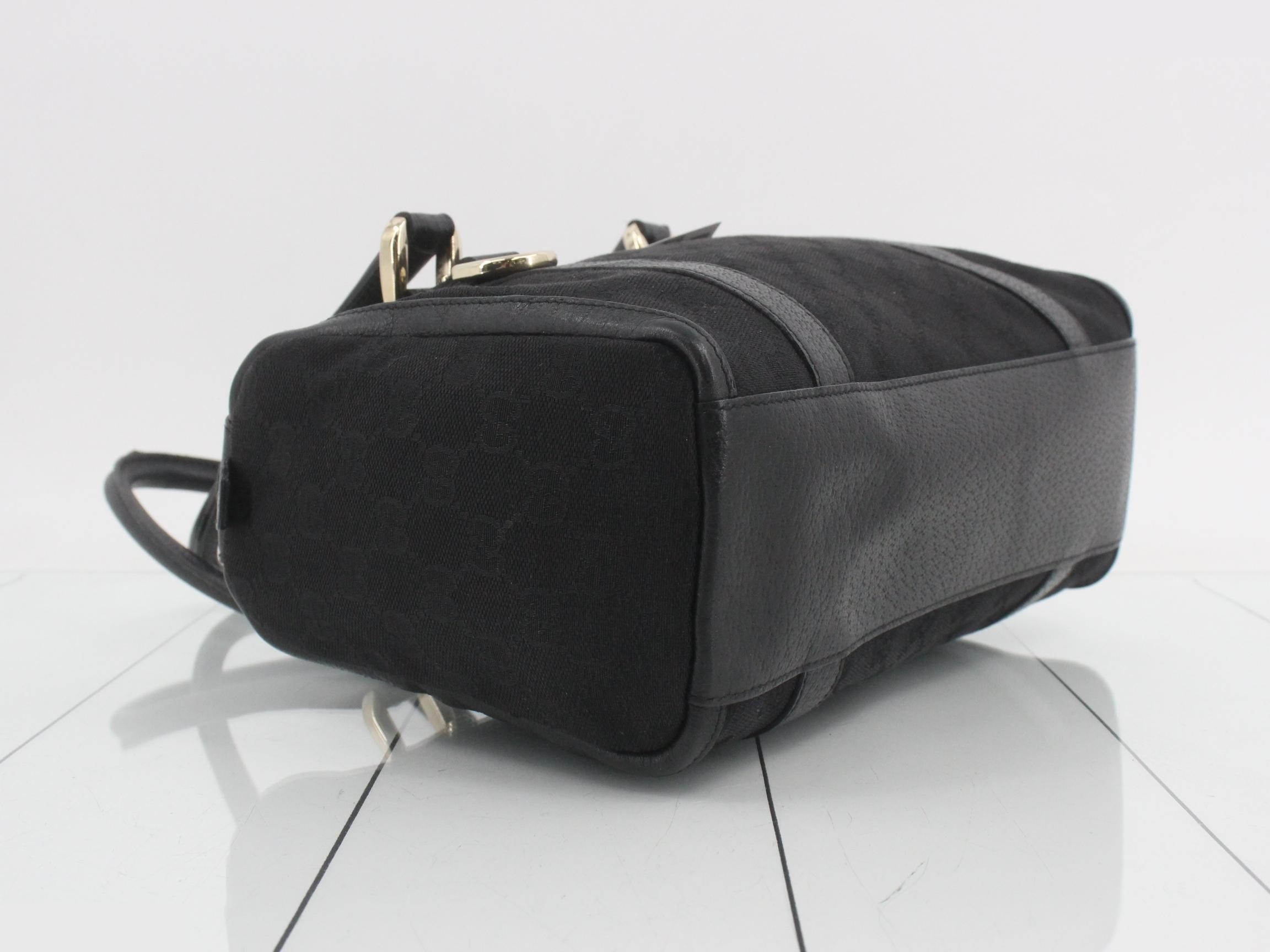 GG Canvas Abby Shoulder Bag — view 5