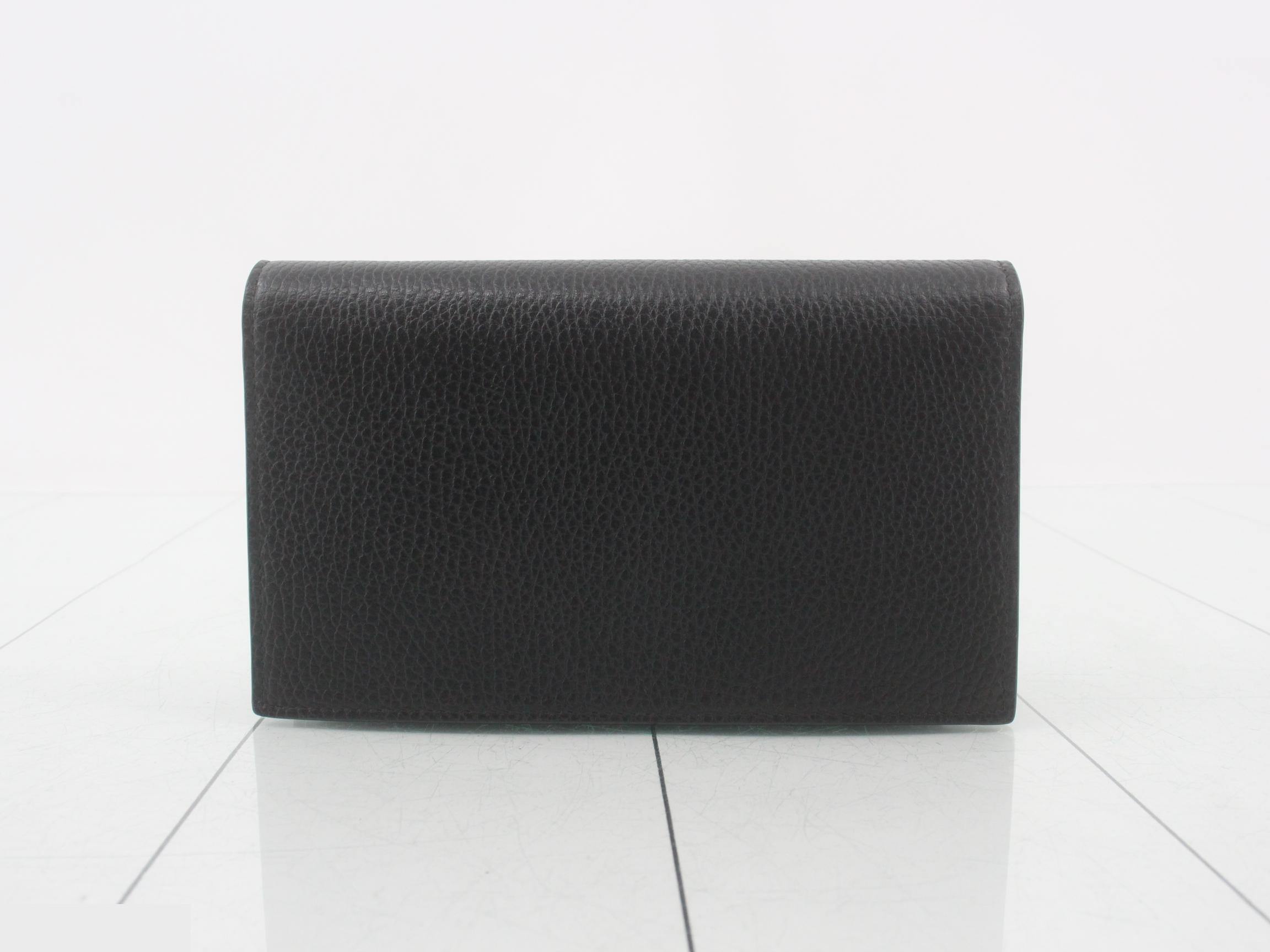 Interlocking G Chain Wallet — view 2