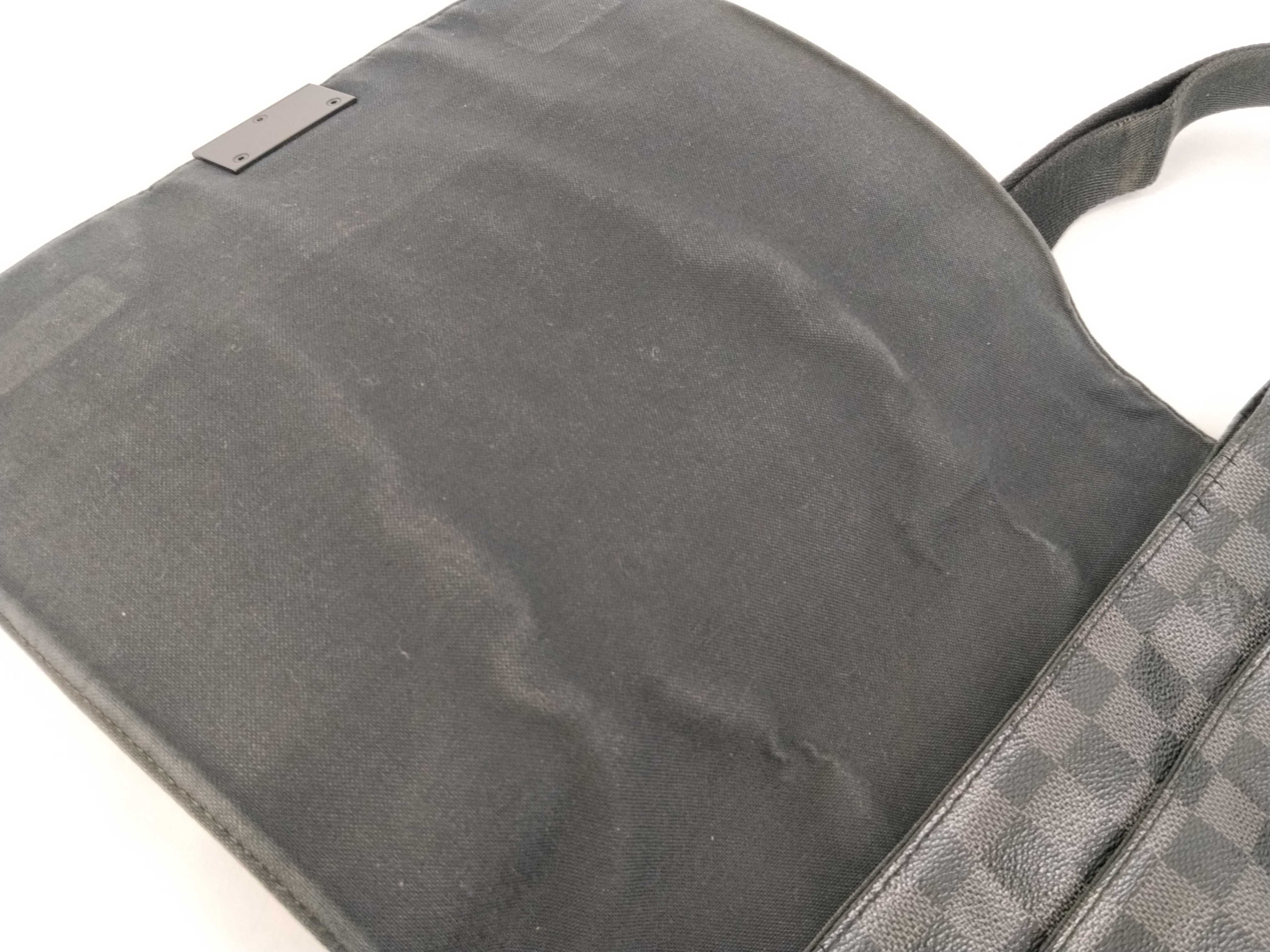 Damier Graphite District Shoulder Bag — view 11
