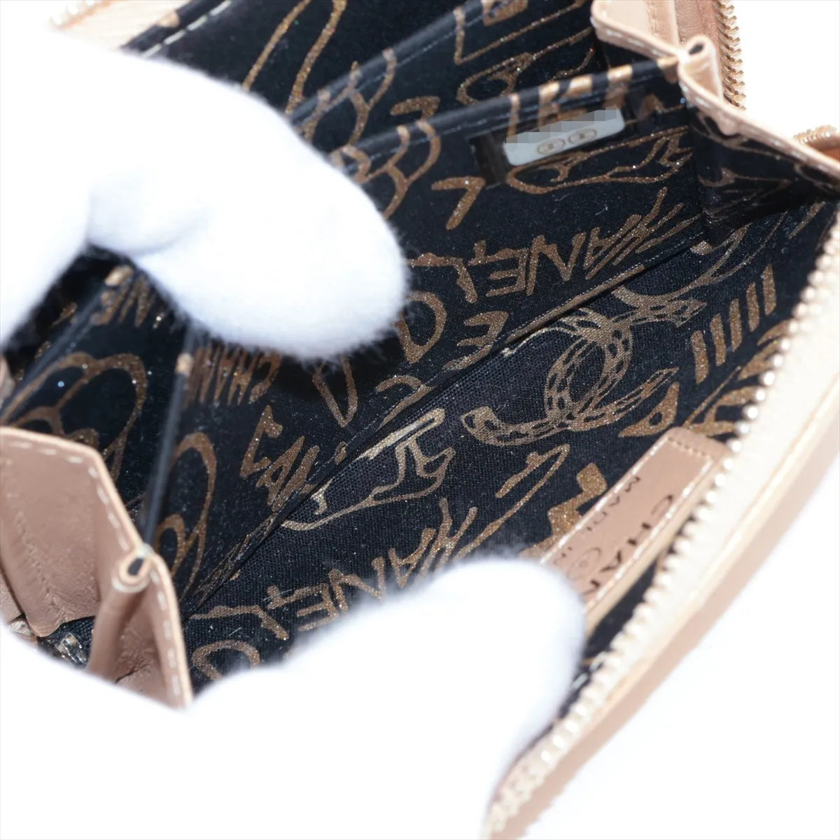Matelassé Lambskin Coin Case, Gold, Gold Hardware, 28042641 — view 6