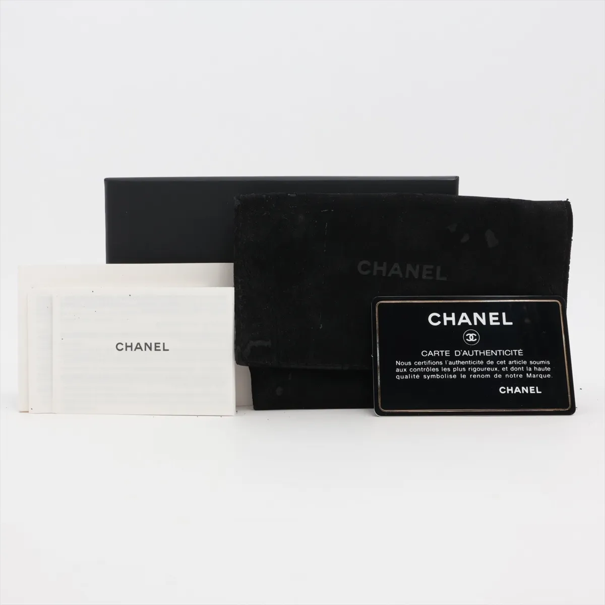 Matelassé Lambskin Coin Case, Gold, Gold Hardware, 28042641 — view 8