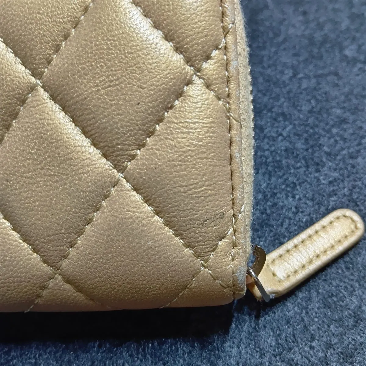 Matelassé Lambskin Coin Case, Gold, Gold Hardware, 28042641 — view 9