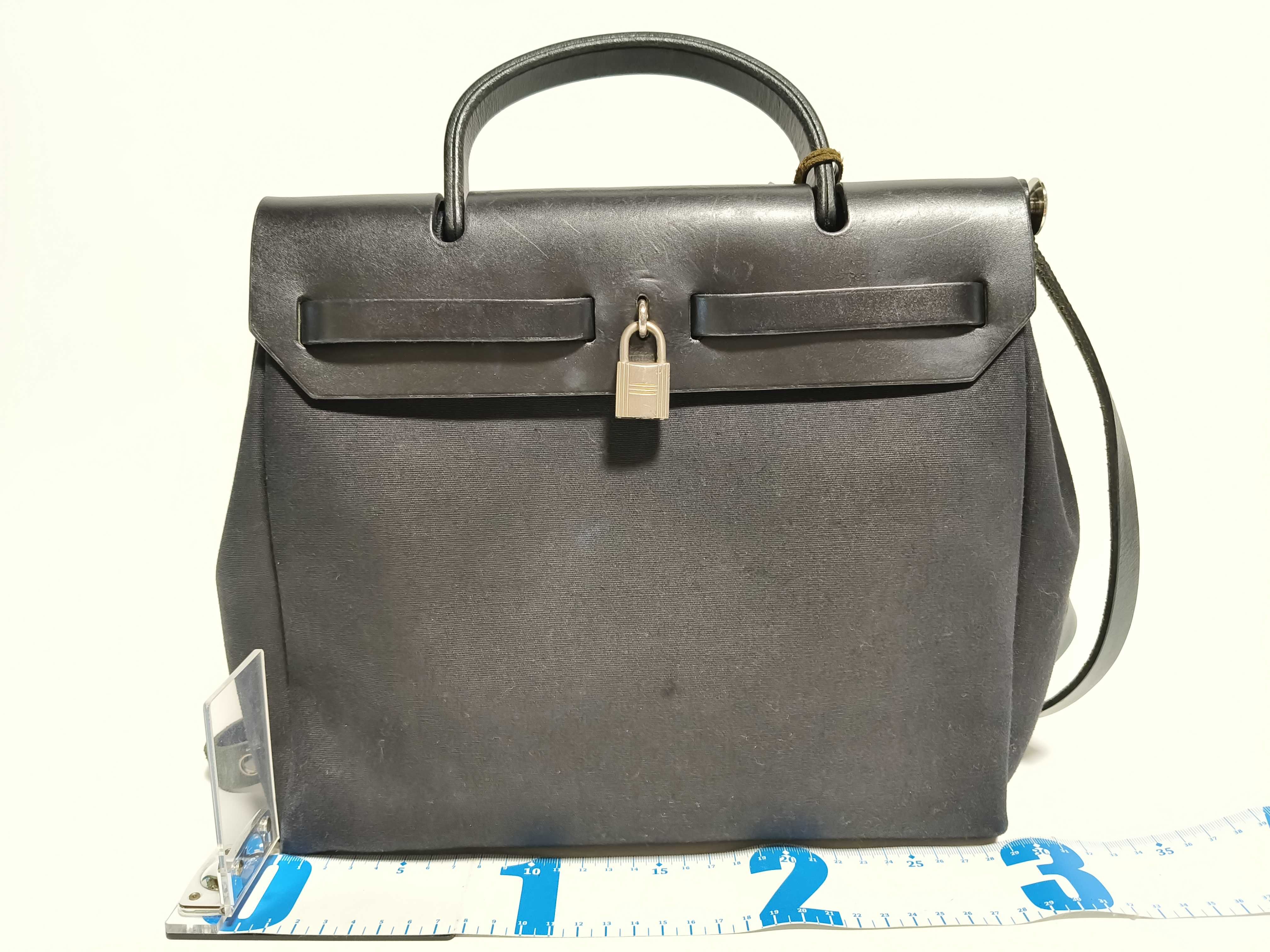 Herbag PM Toile Officier x Vache Hunter Black Silver Hardware D: 2000 Handbag — view 2