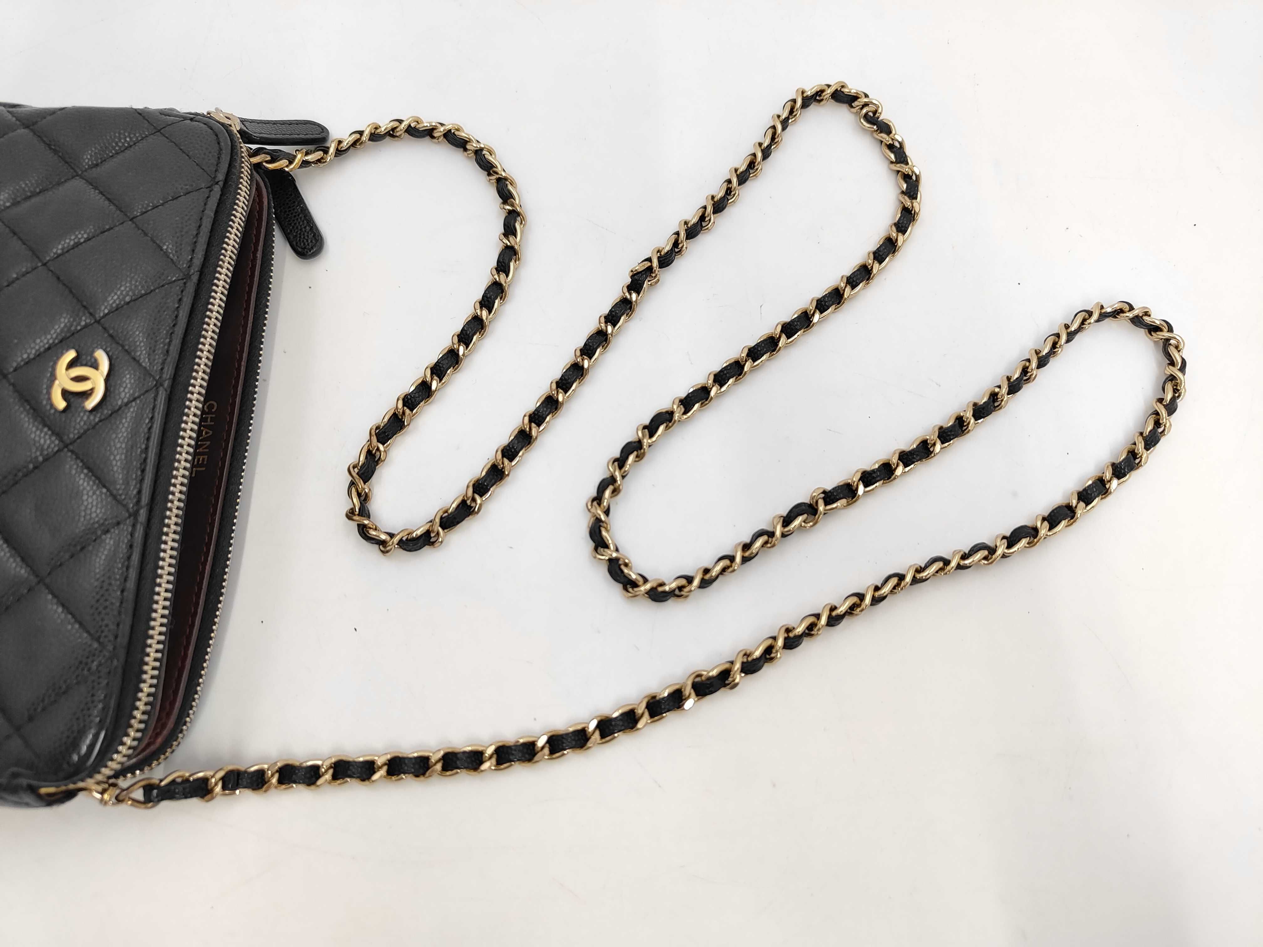 Caviar Skin Chain Wallet Shoulder Bag — view 5