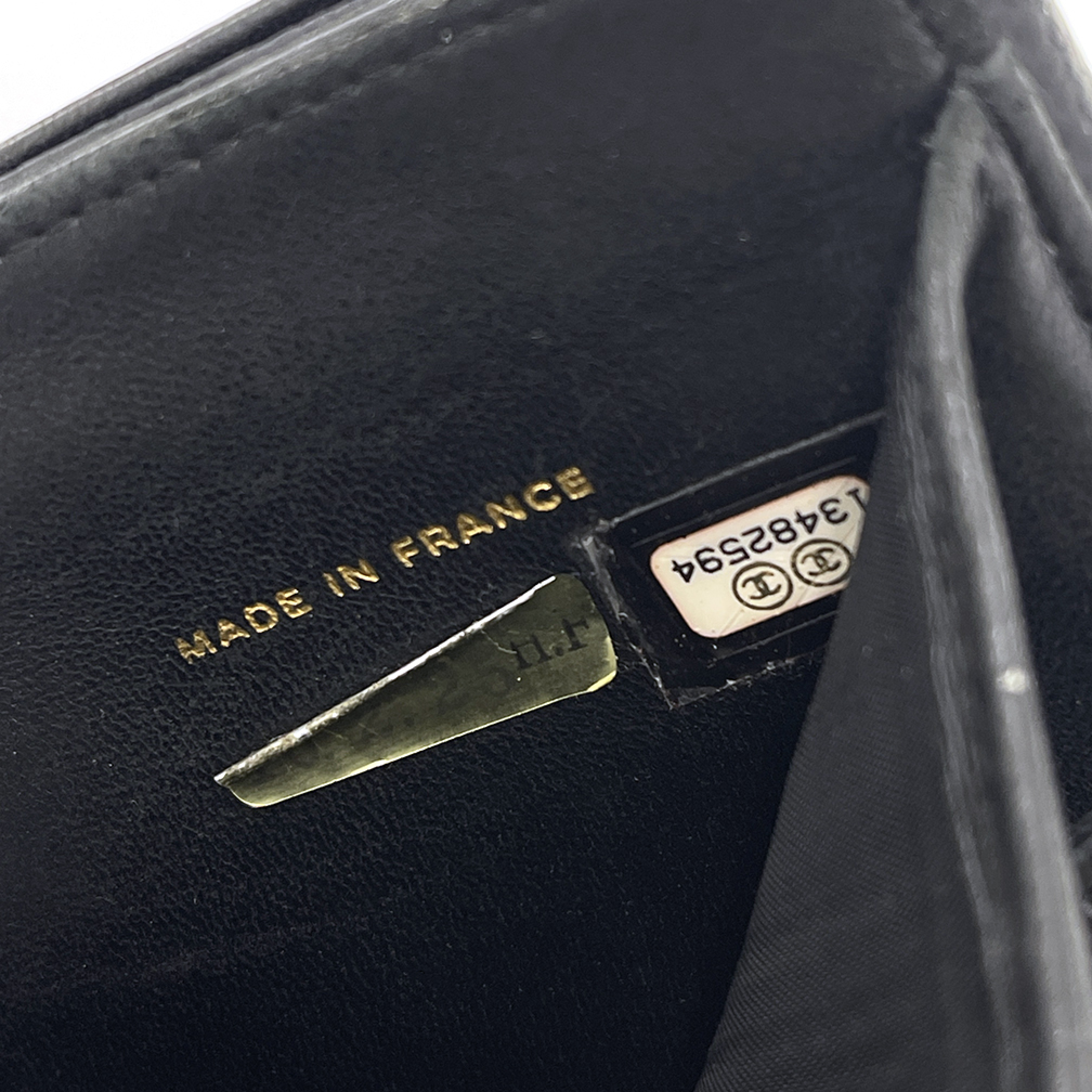 Caviar Skin Bifold Coco Mark No. 13 Wallet — view 10