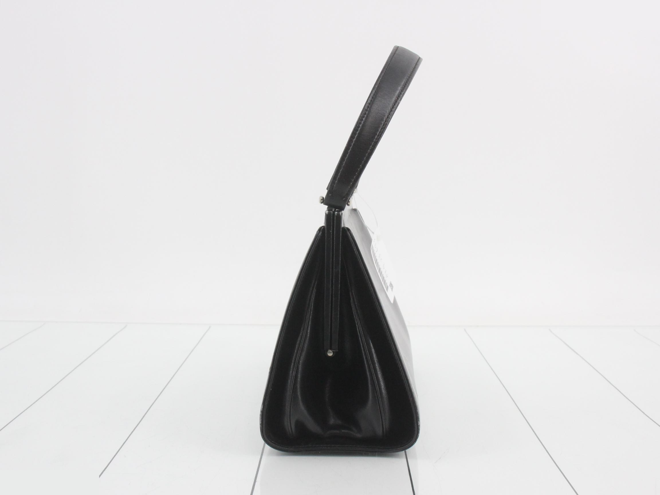 Clasp-closure handbag — view 4