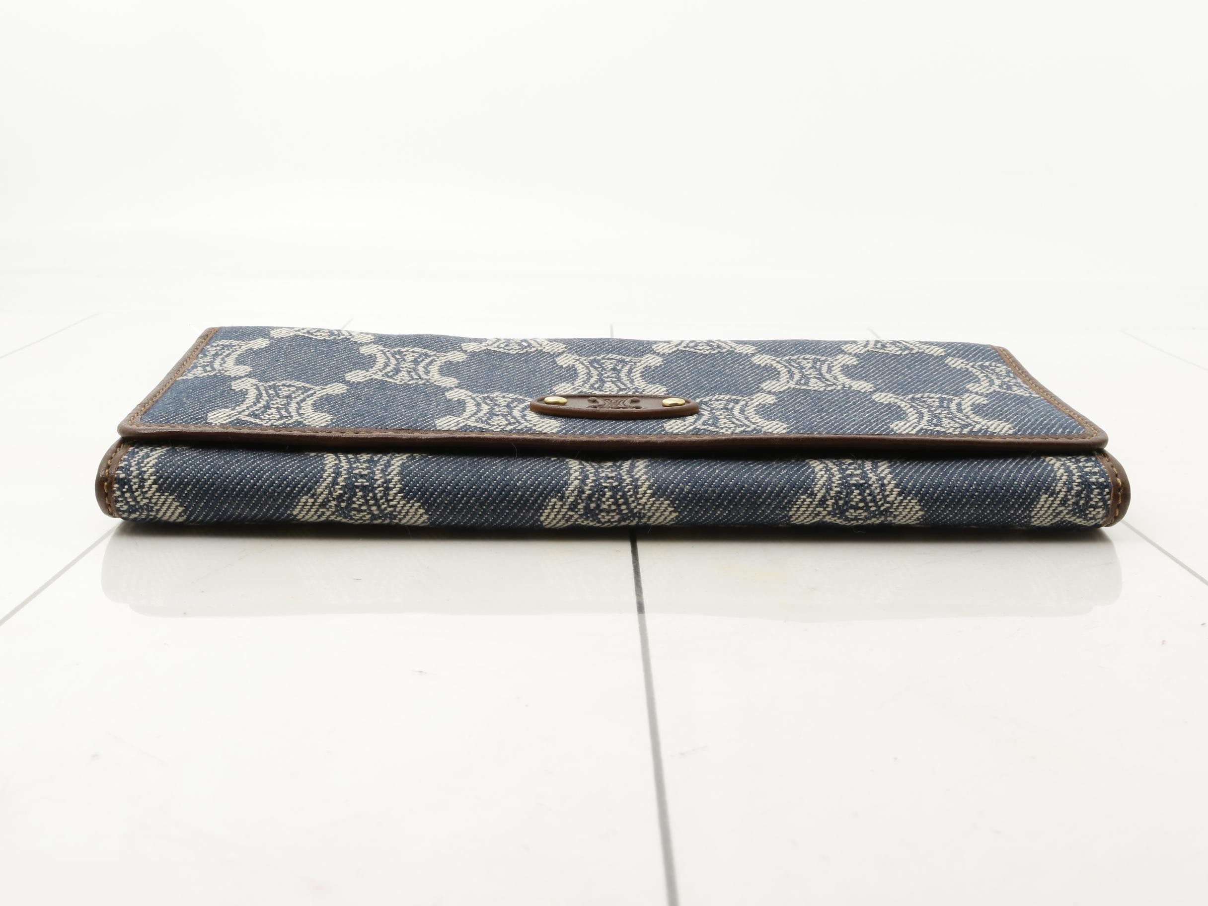Other lines: Bags and Wallets — view 3