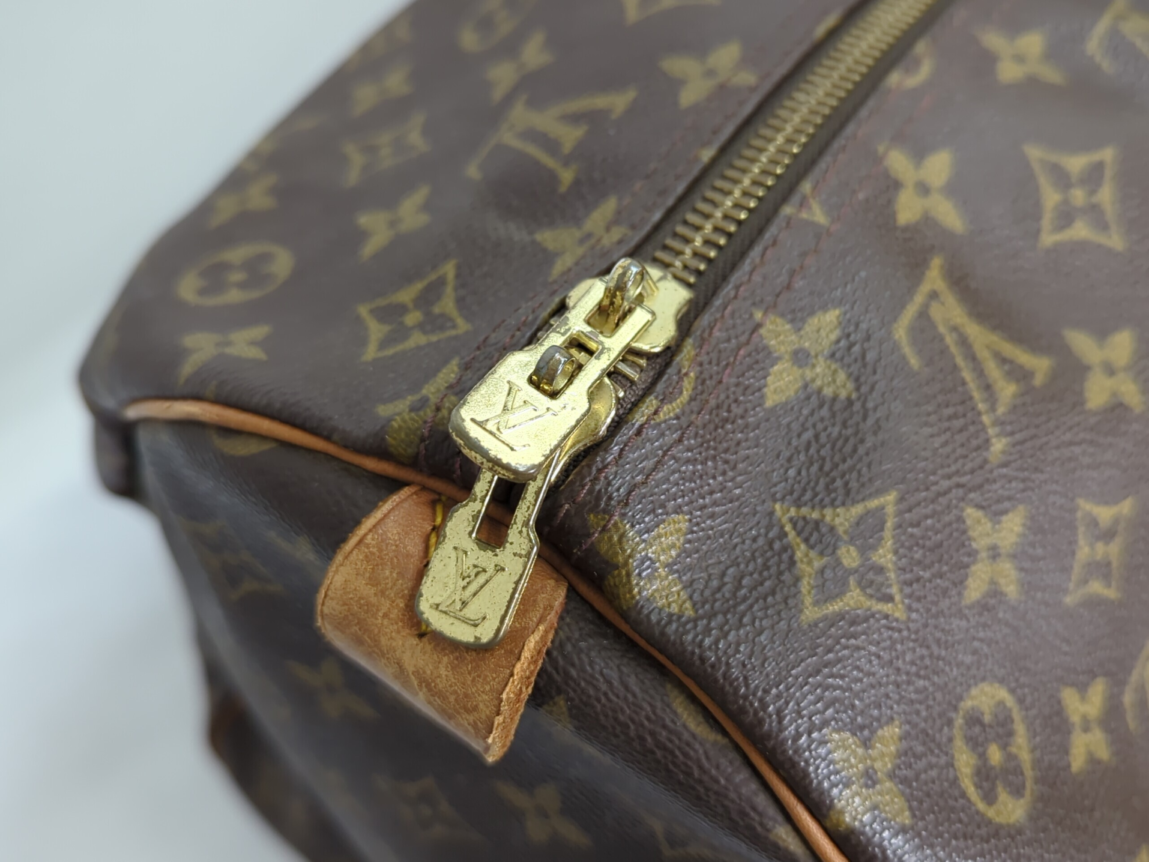 M41422 Monogram Keepall 60 Boston Bag — view 9