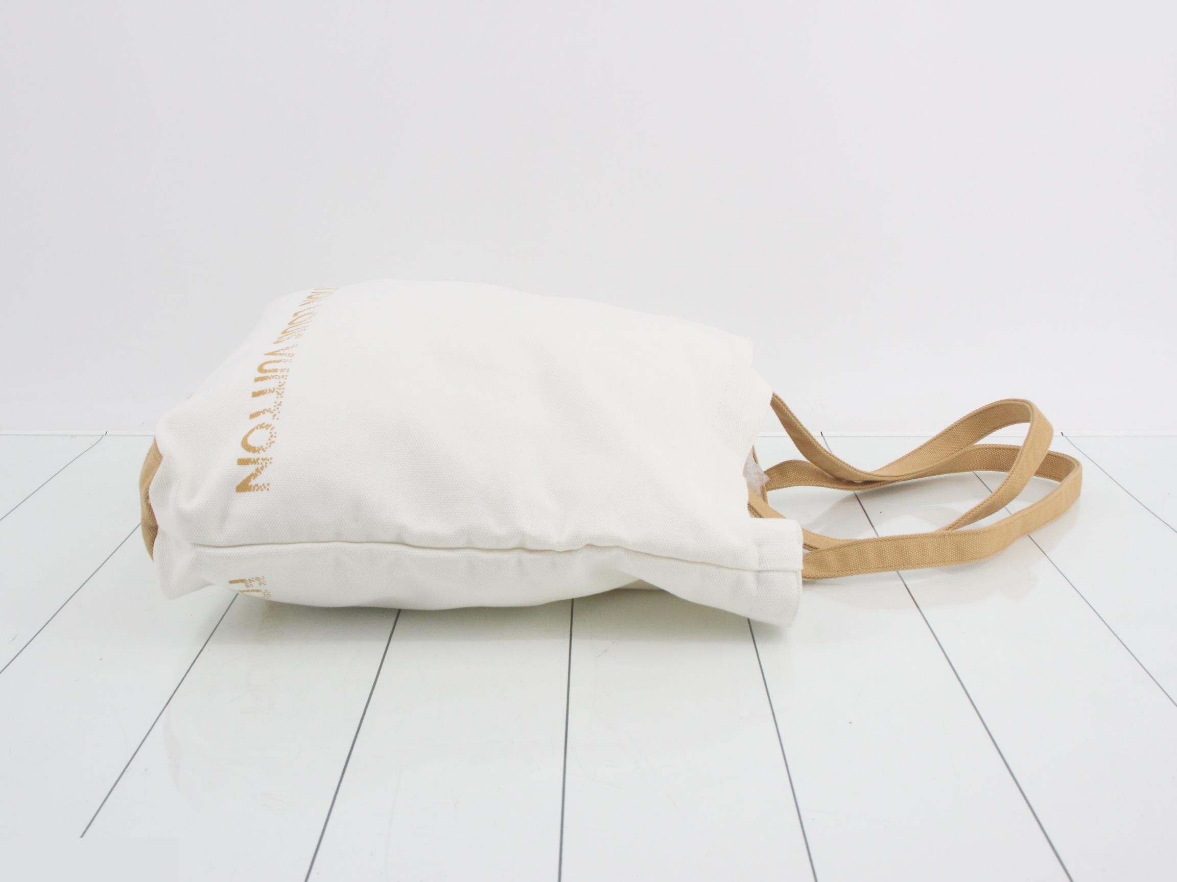 FONDATION LV Tote Bag — view 3