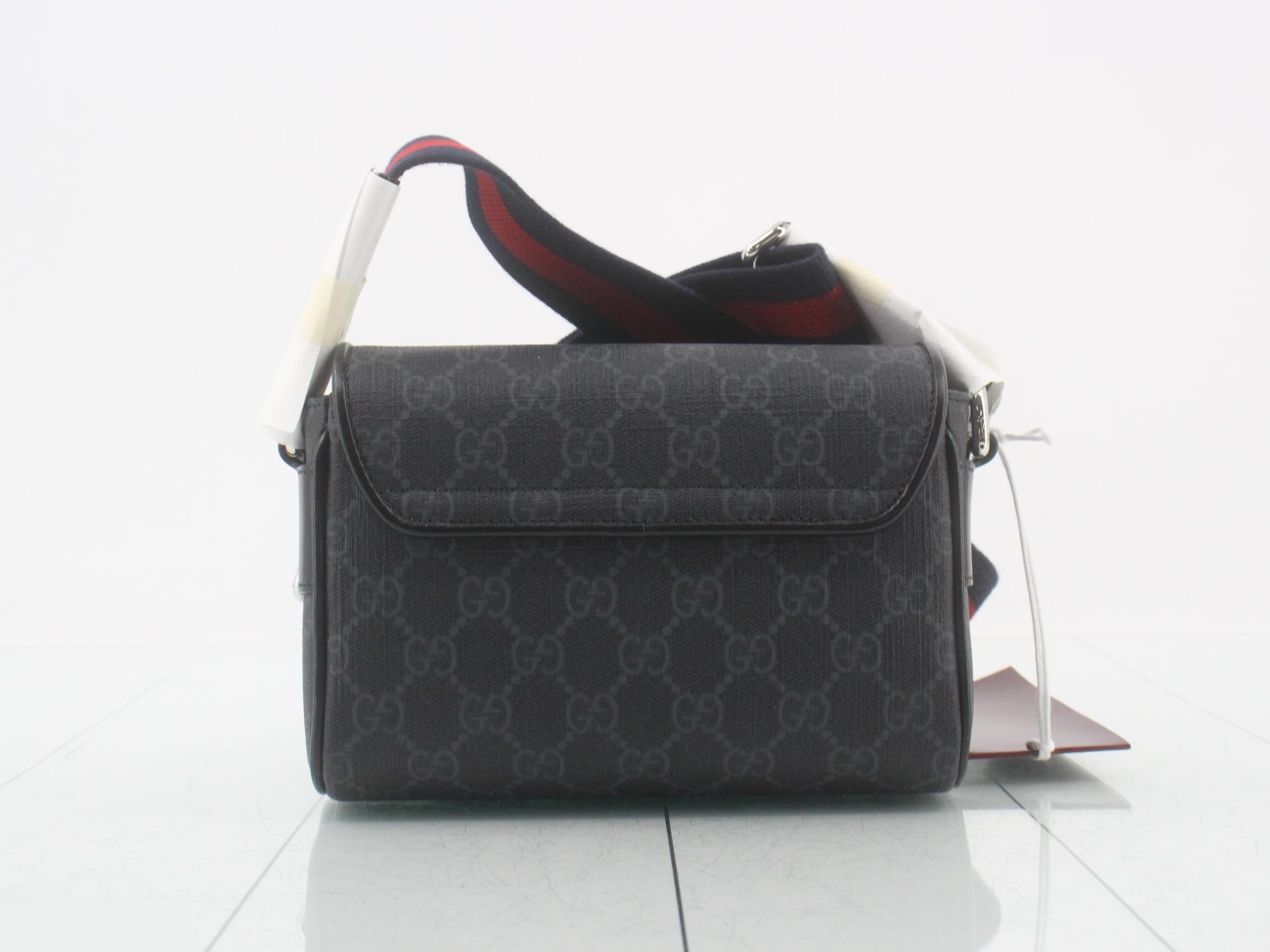 Unused GG Shoulder Bag with Sherry Strap — view 2