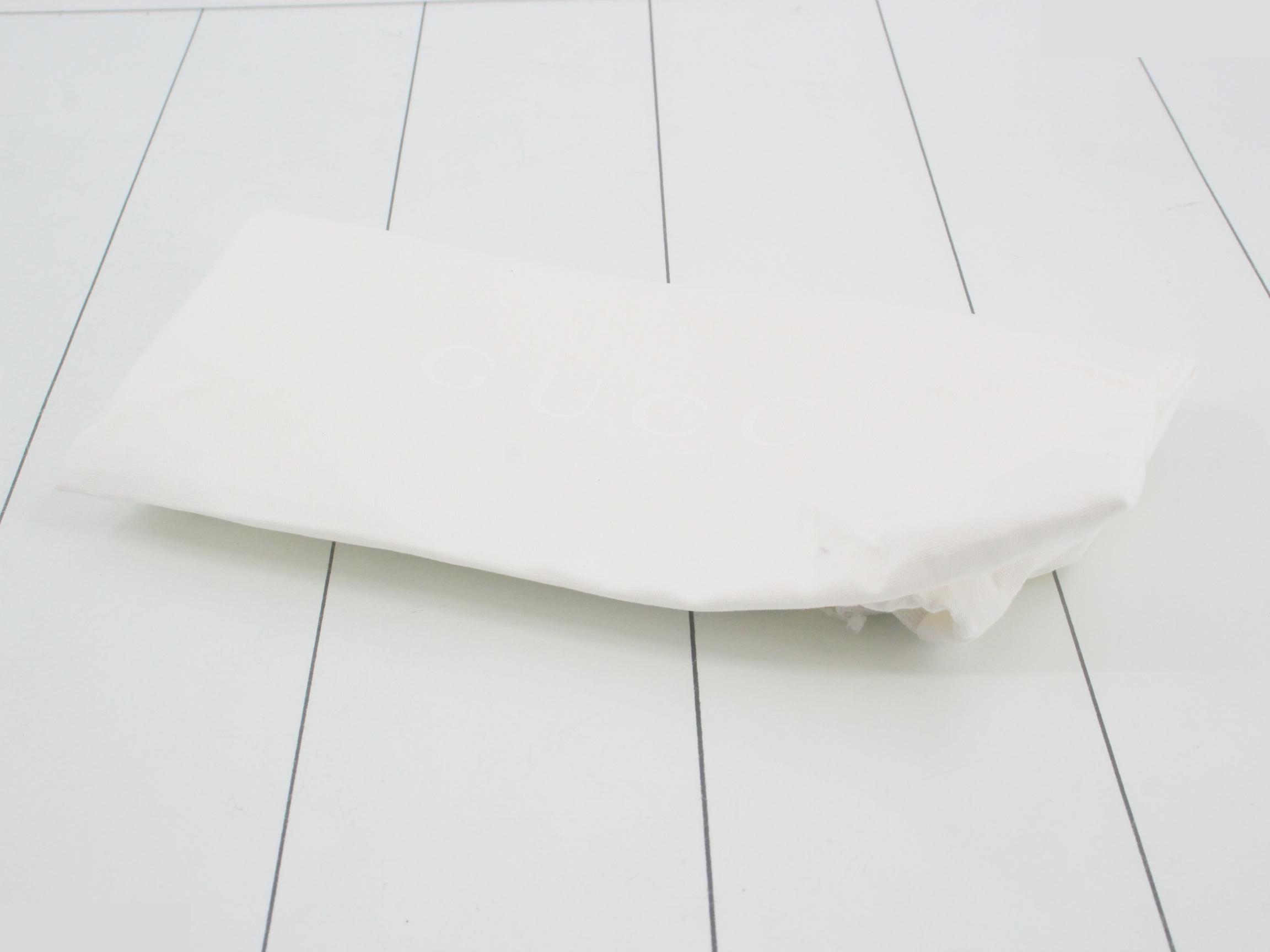 Unused GG Shoulder Bag with Sherry Strap — view 7