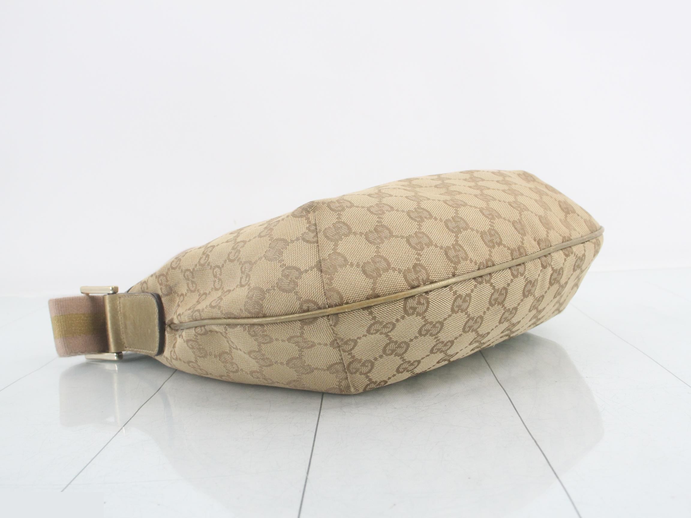 GG canvas shoulder bag — view 5