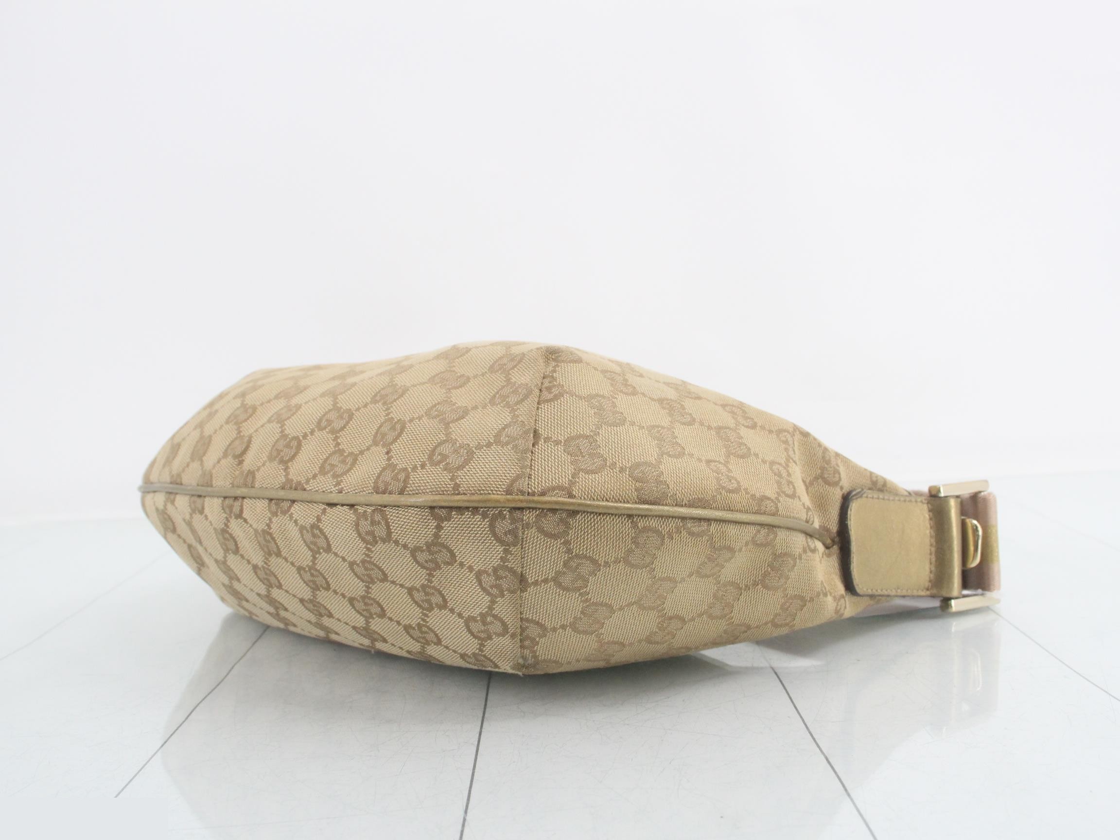 GG canvas shoulder bag — view 6