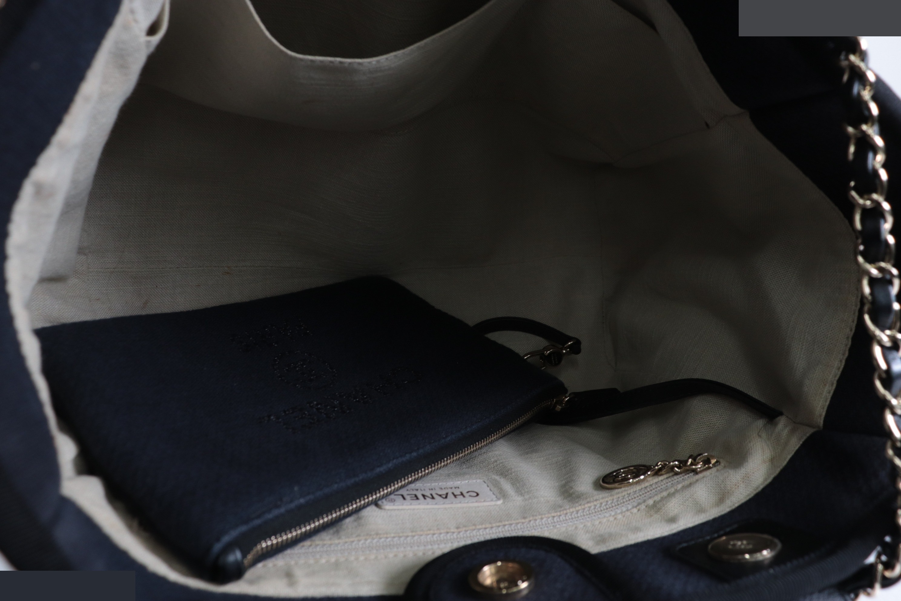 Deauville 2-Way Chain Tote Bag with IC Plate — view 8