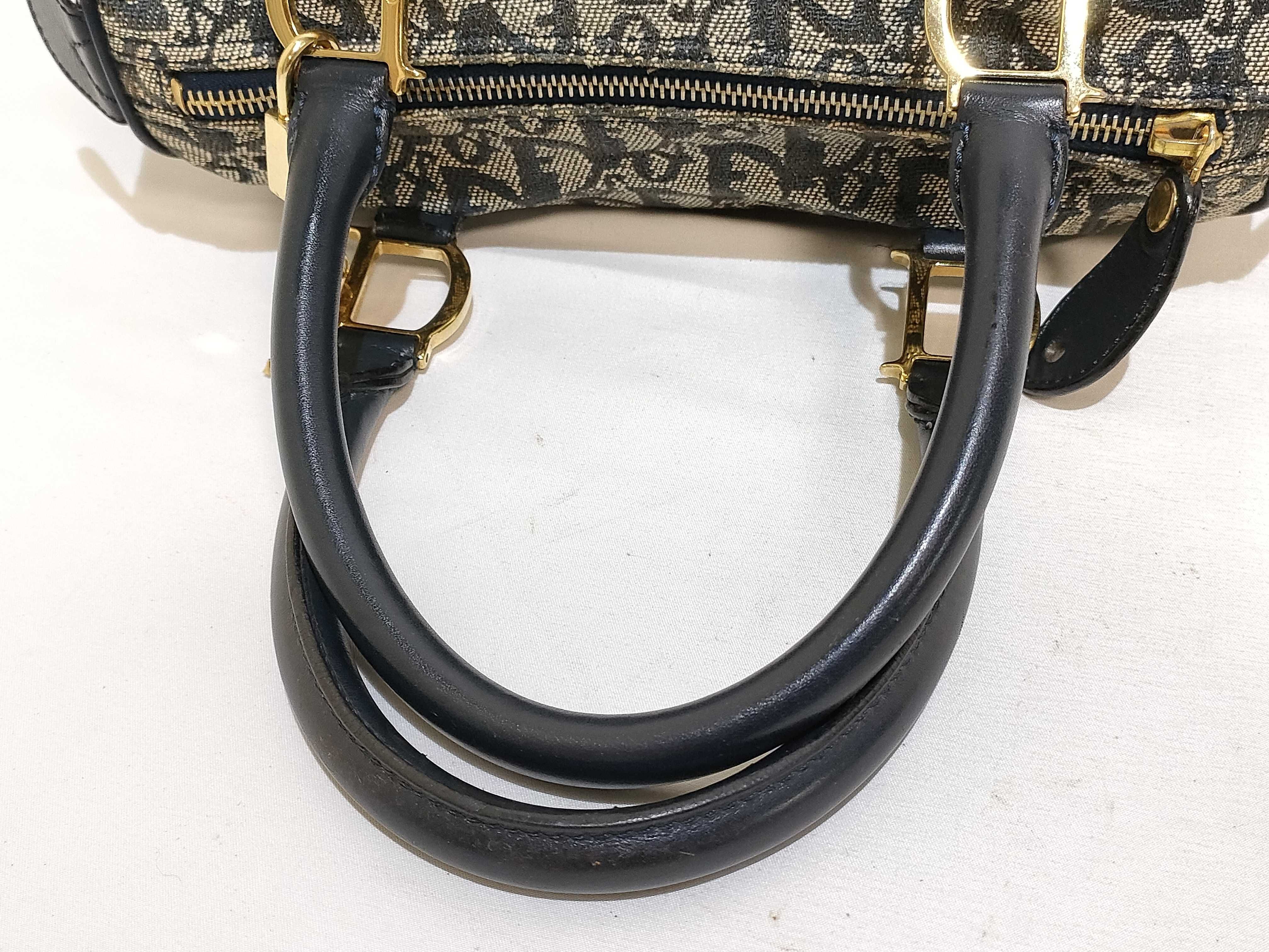 Trotter Christian Trotter Mini Boston Bag Handbag — view 3