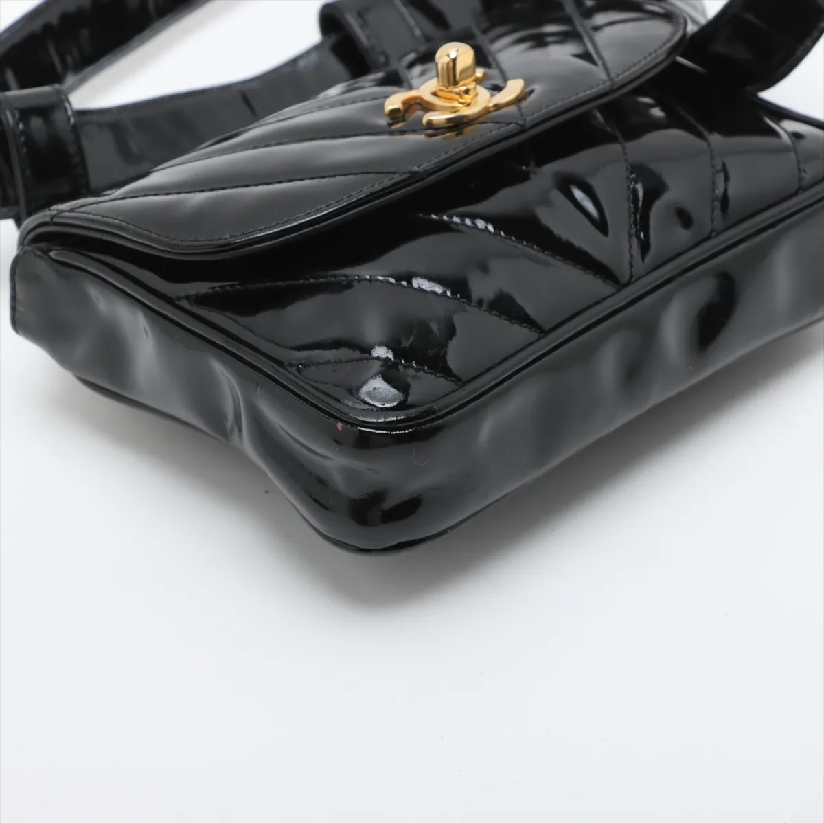 Chevron Patent Leather Waist Pouch Black Gold Hardware — view 4