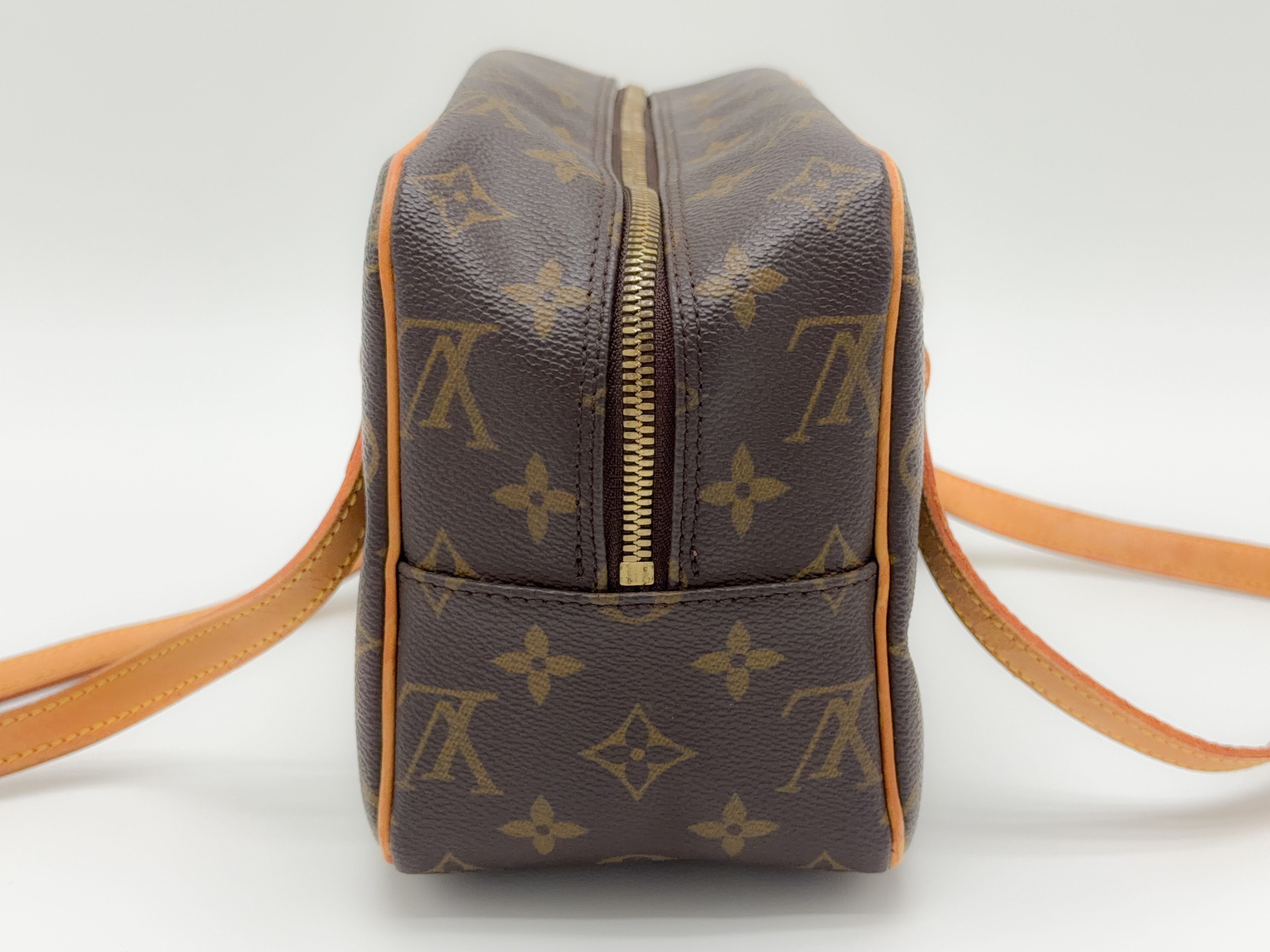 Monogram M51182 Cite MM FL1002 Shoulder Bag (No Stickiness) — view 6