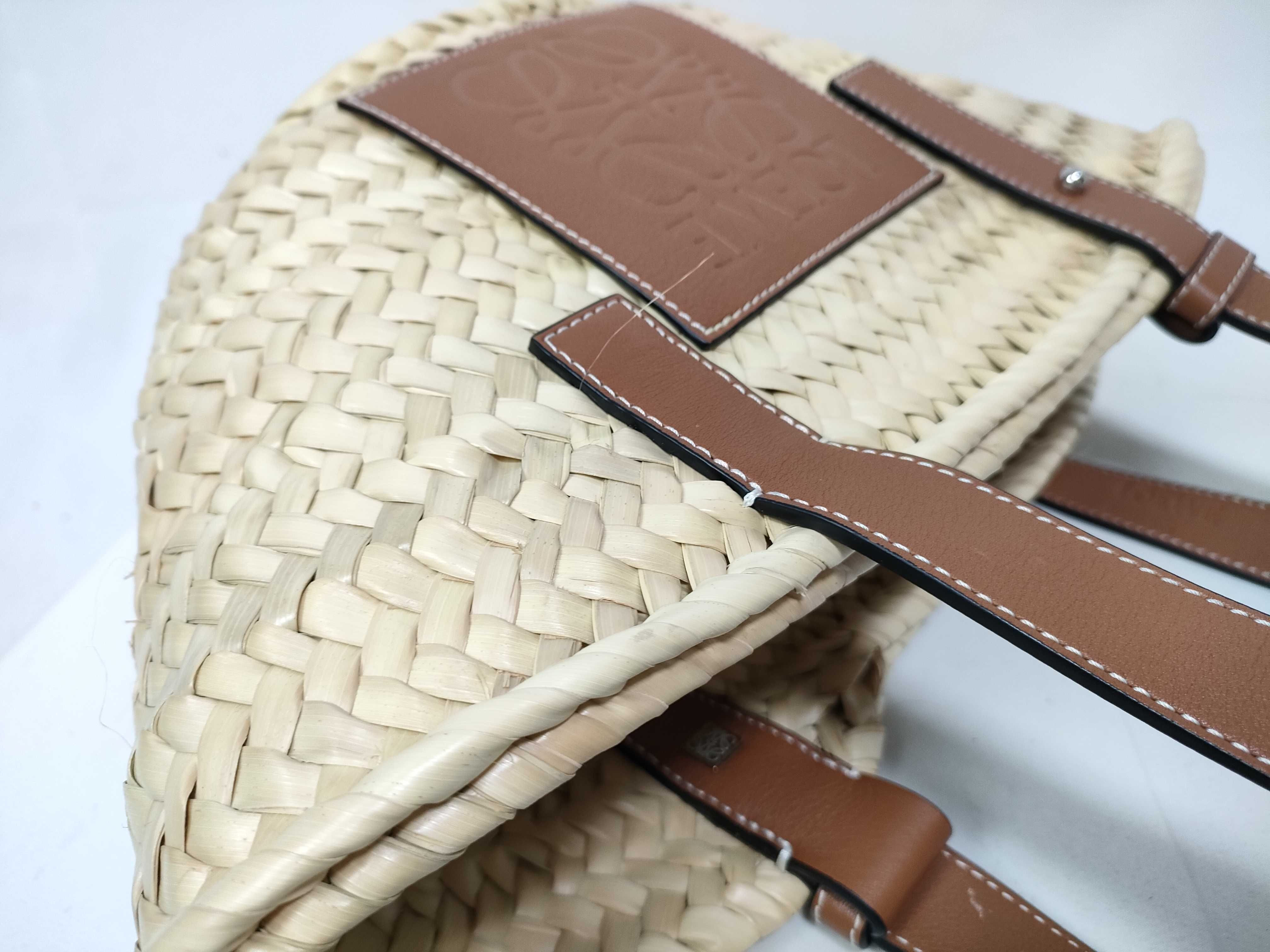 Basket Small Raffia x Leather Basket Bag, Tan, Complete with Accessories, Handbag — view 9