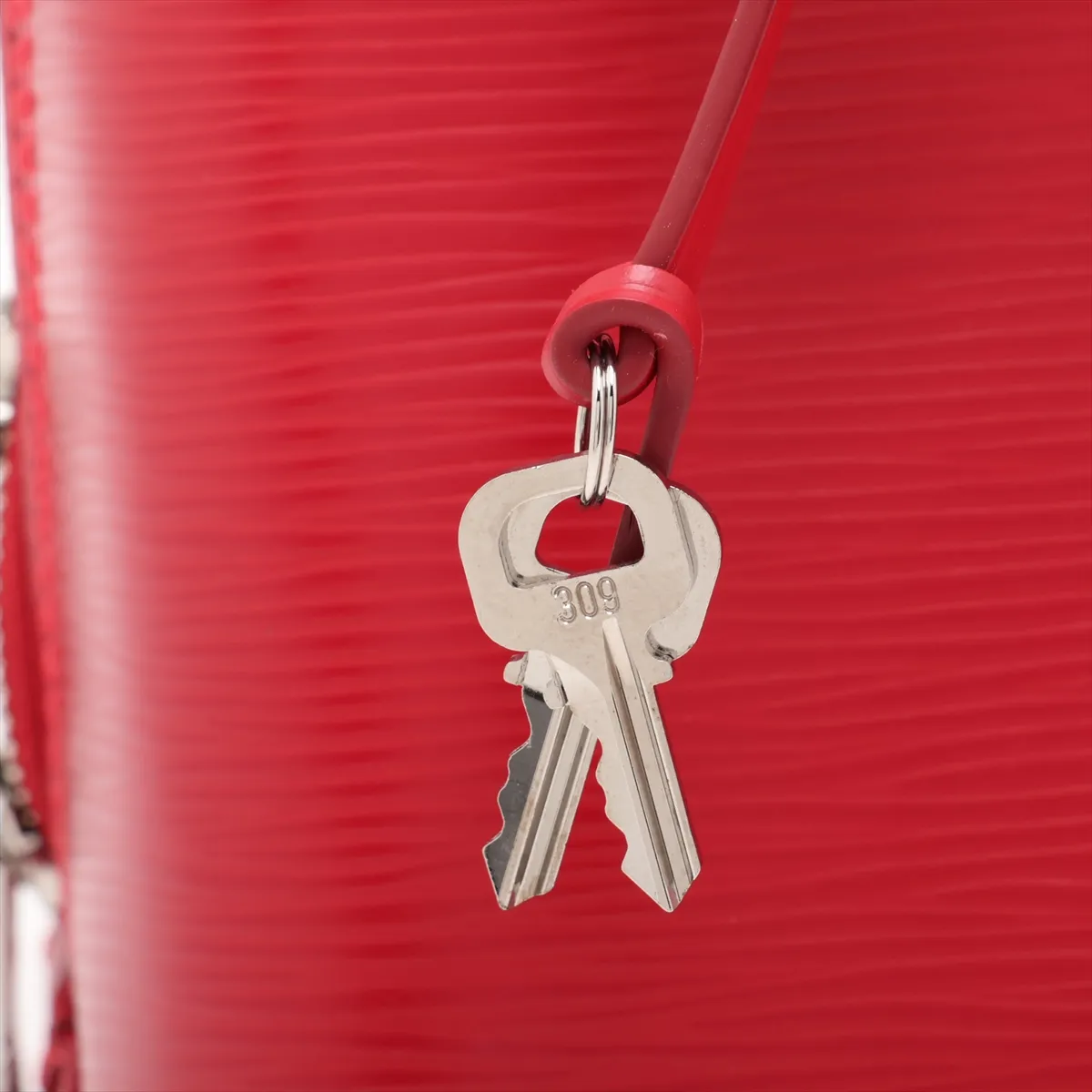 Epi Alma PM M52147 FL1132 Red, padlock lock secured. — view 11