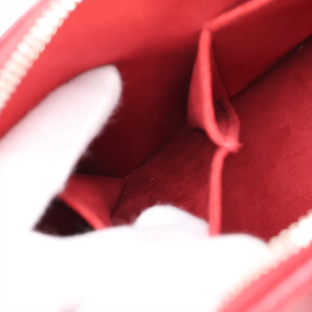Epi Alma PM M52147 FL1132 Red, padlock lock secured. — view 9