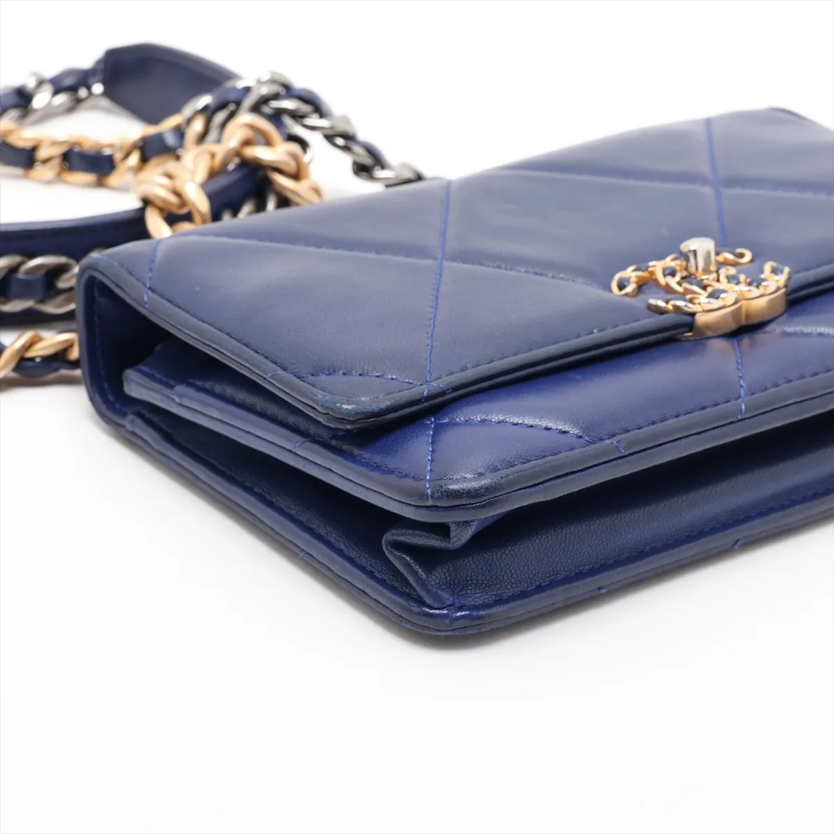 19 Lambskin Chain Wallet Blue Gold Hardware GA5ULLEC Random Plate — view 4