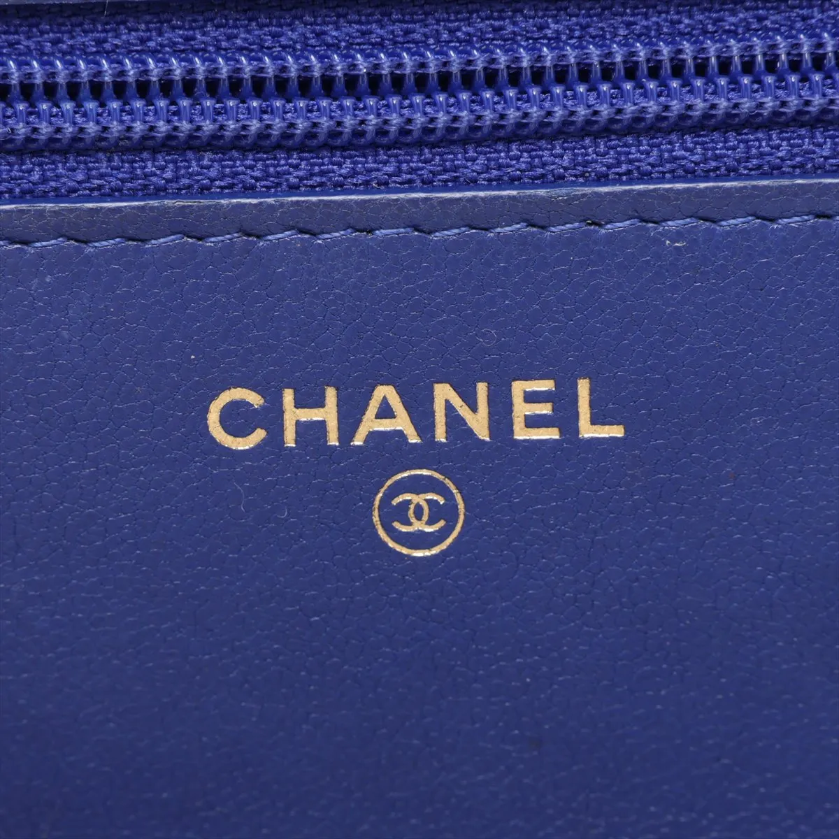 19 Lambskin Chain Wallet Blue Gold Hardware GA5ULLEC Random Plate — view 10