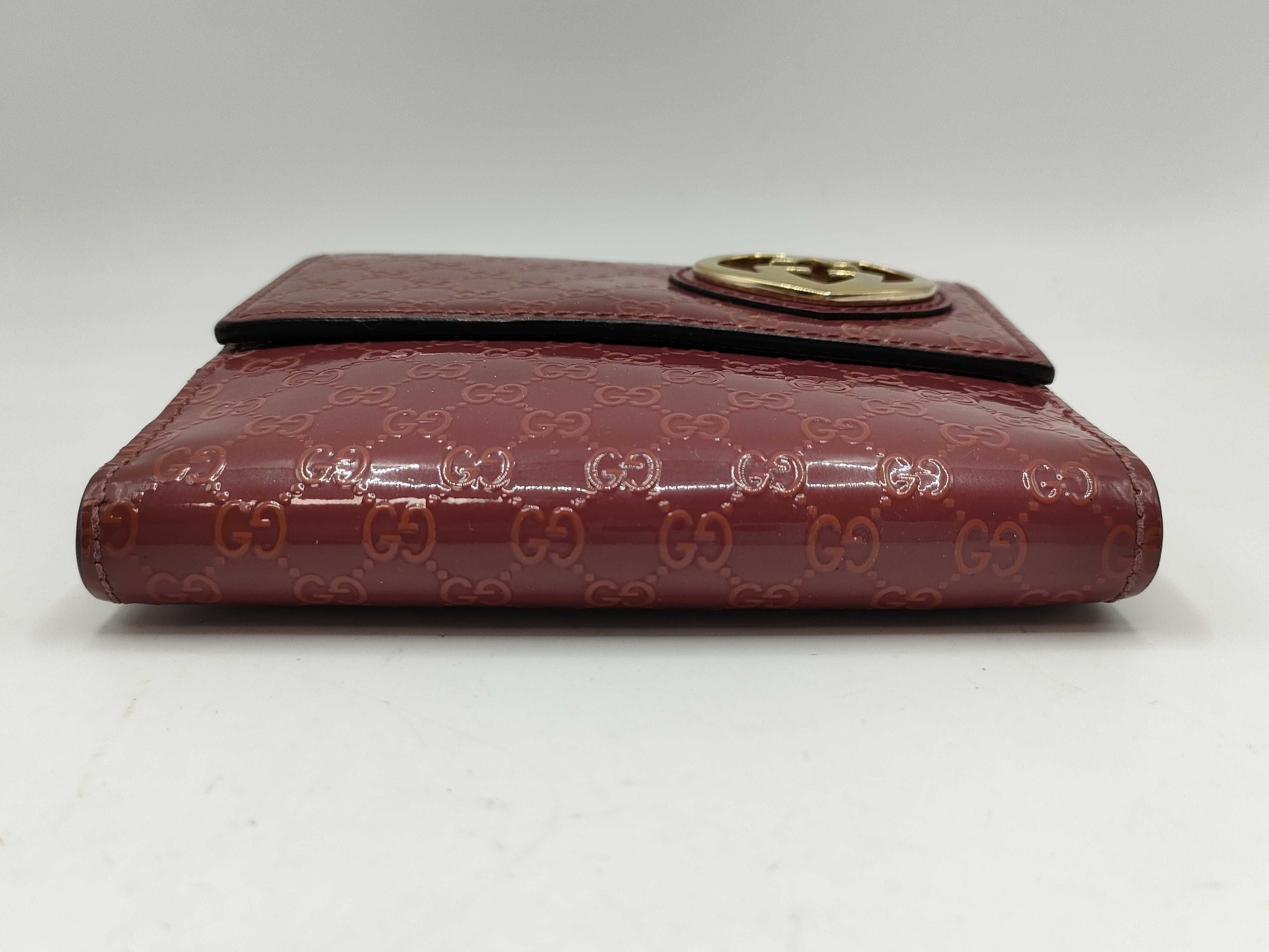 GG 245727 / Folding Wallet — view 3