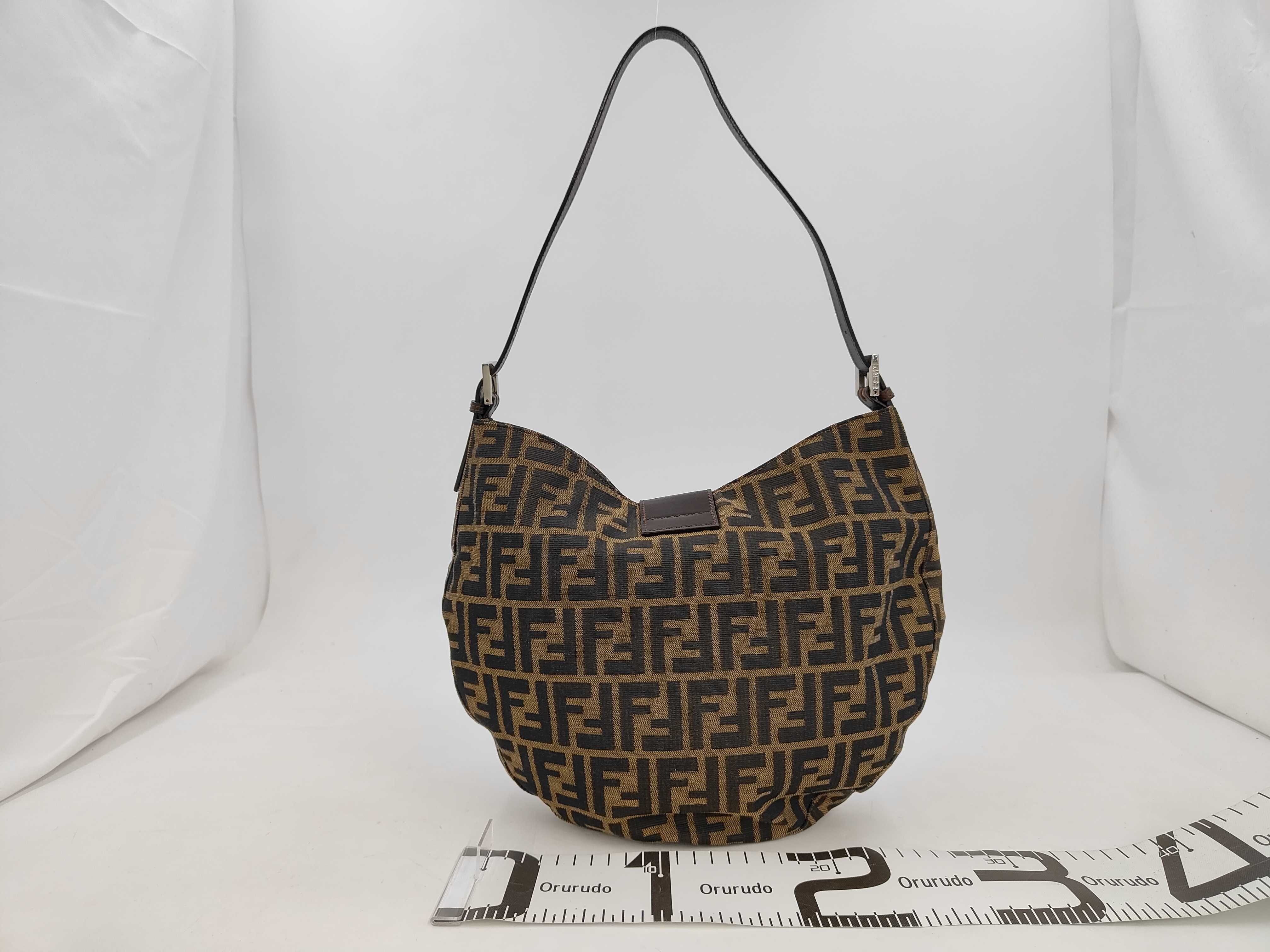 Mamma Bucket Crescent-shaped Zucca Pattern One-Shoulder Bag — view 2