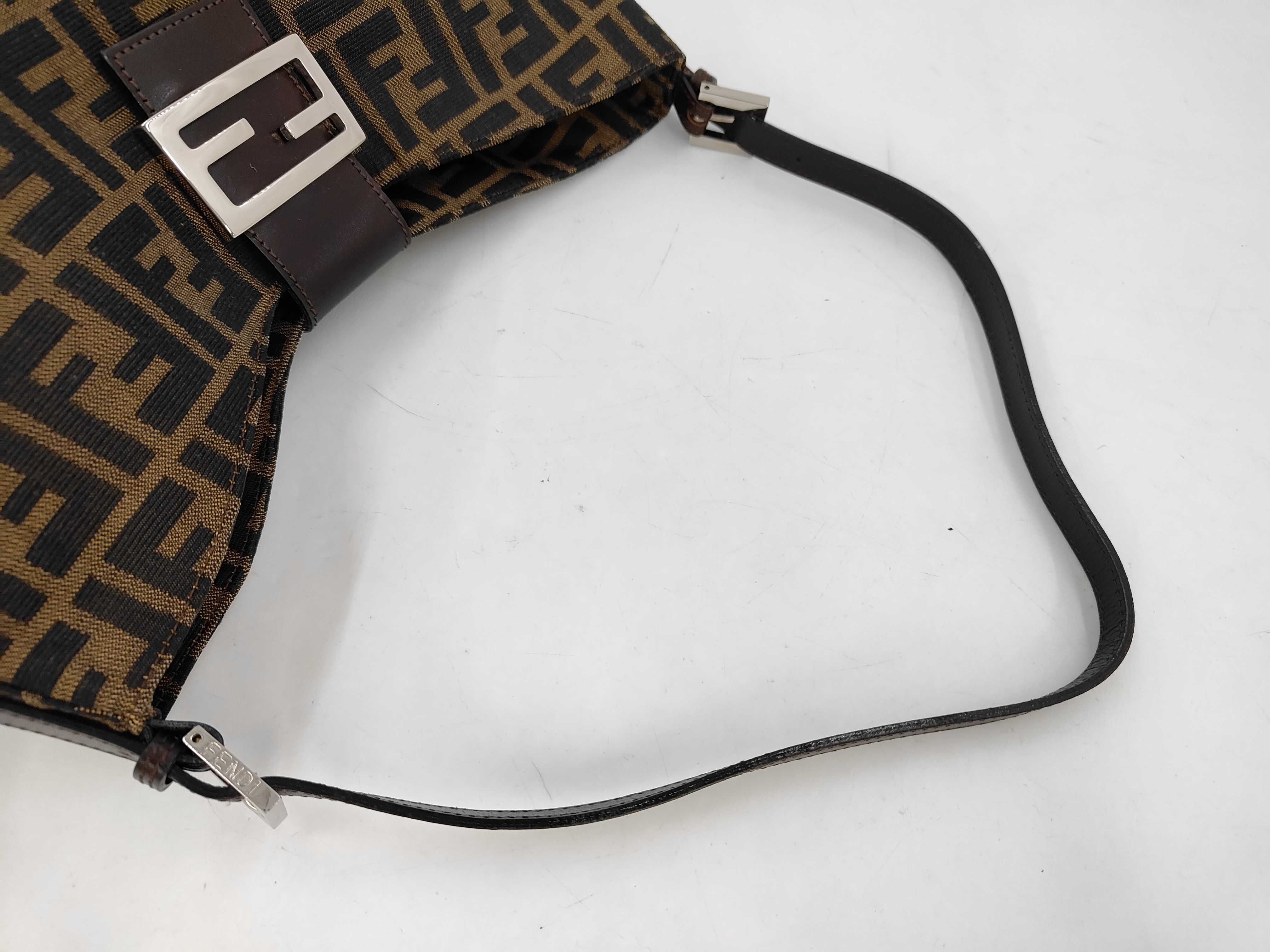 Mamma Bucket Crescent-shaped Zucca Pattern One-Shoulder Bag — view 3