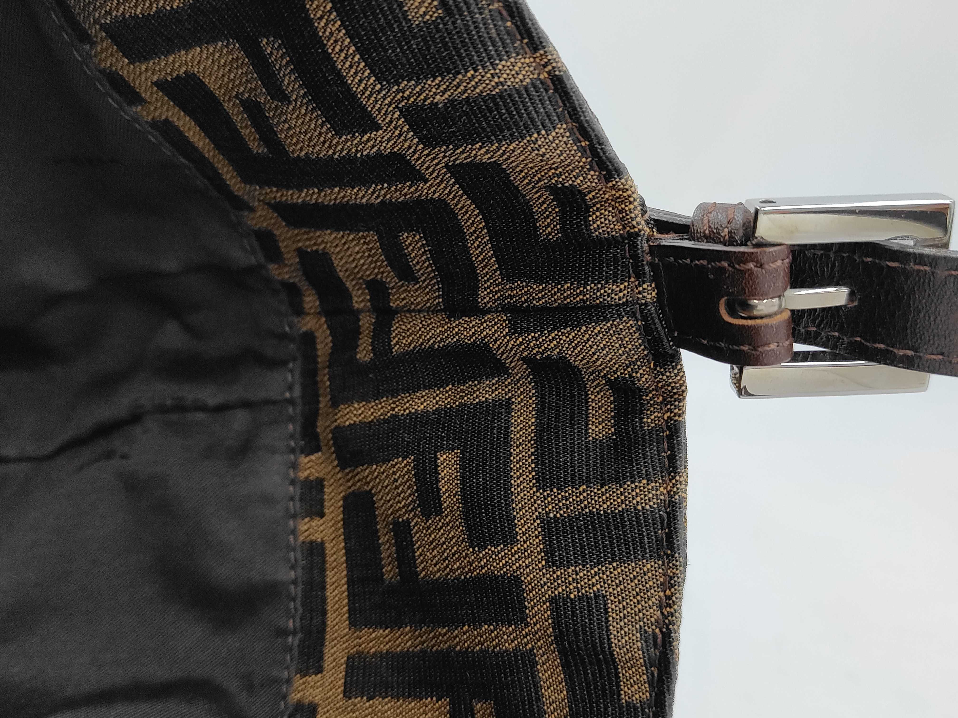 Mamma Bucket Crescent-shaped Zucca Pattern One-Shoulder Bag — view 8