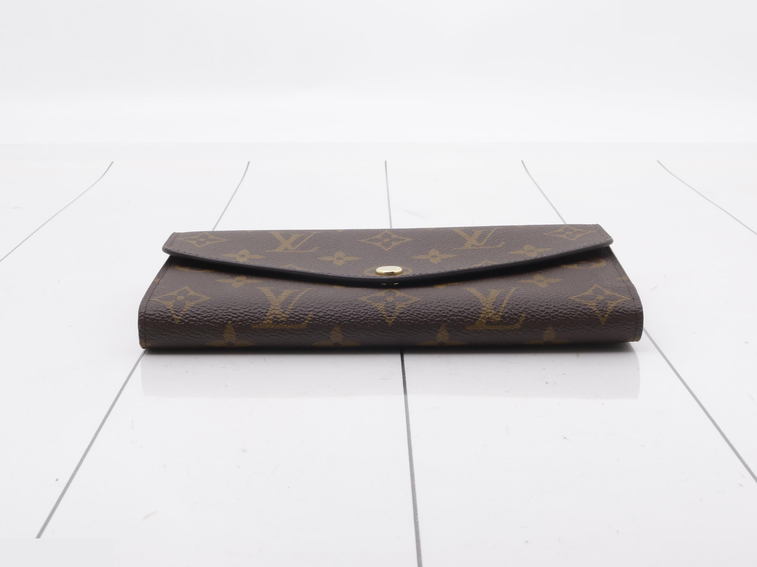 Monogram Portefeuille Sarah Fuchsia Bi-fold Long Wallet — view 3