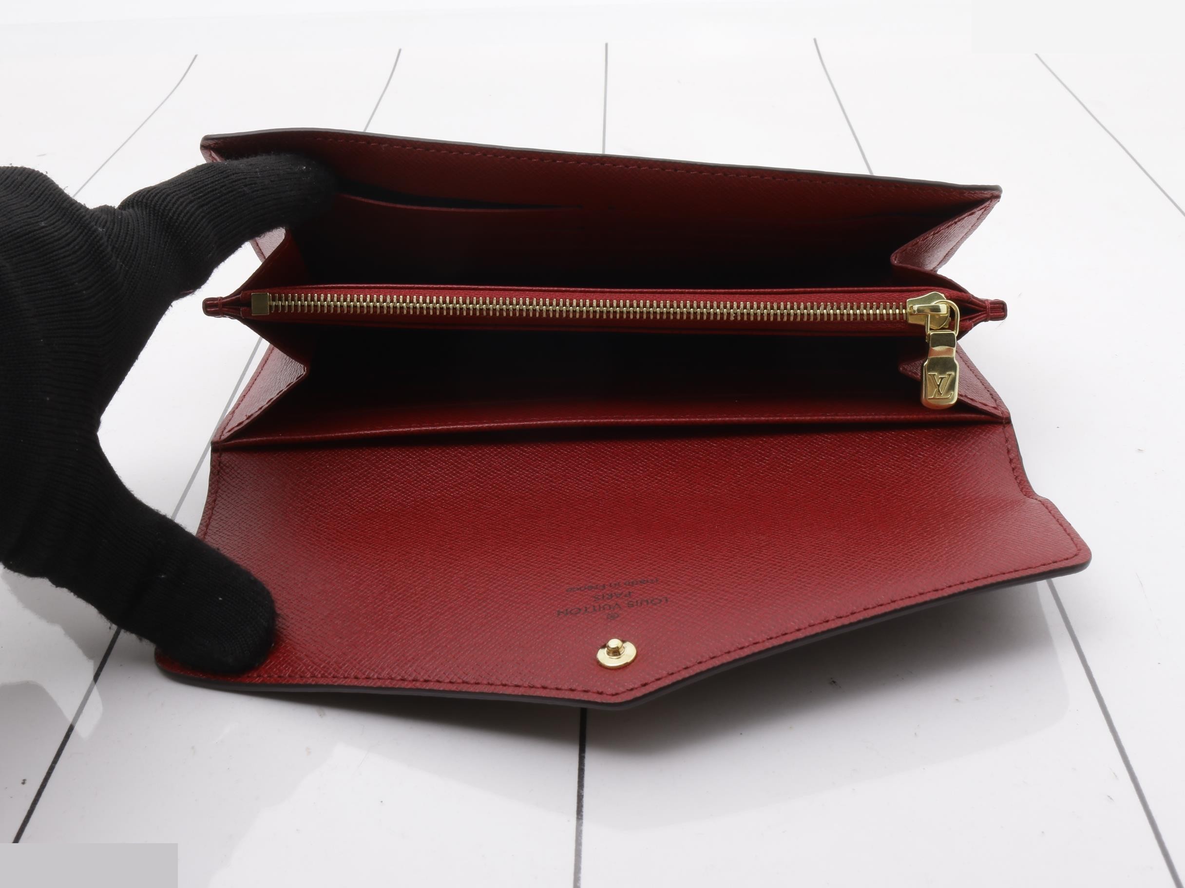 Monogram Portefeuille Sarah Fuchsia Bi-fold Long Wallet — view 4