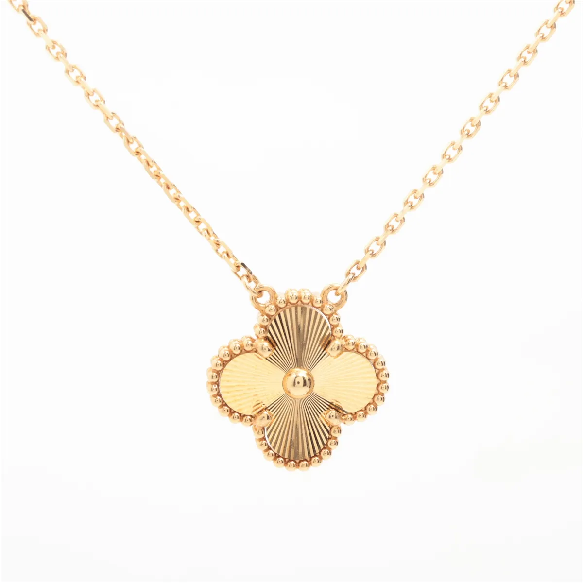 Vintage Alhambra Guilloche Necklace 750 (Yellow Gold) 6.6g JG888725 VCARP4KL00 — view 2