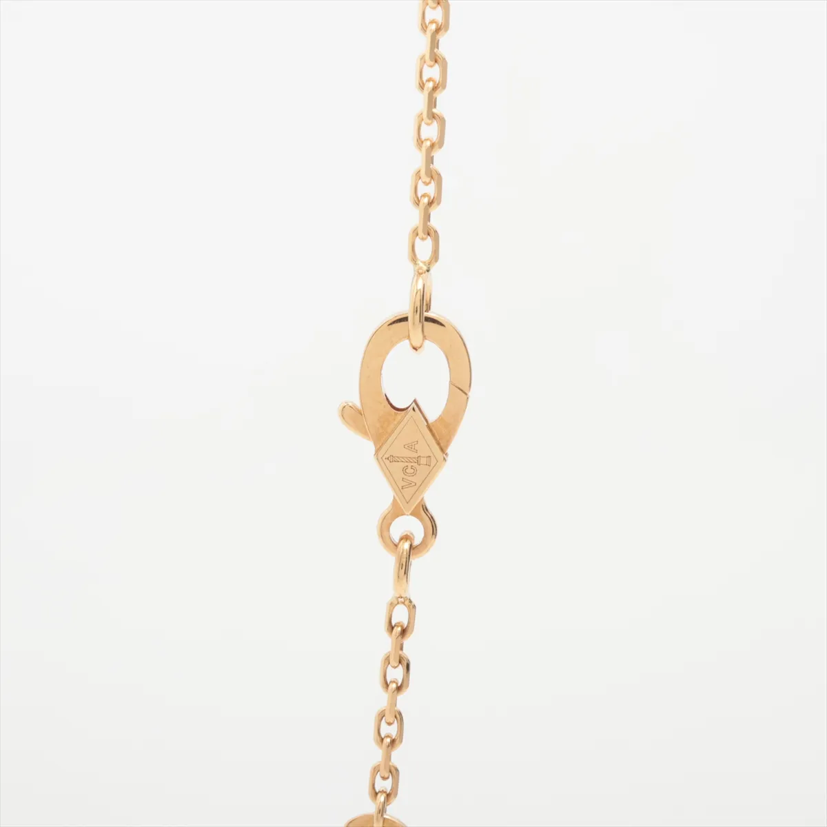 Vintage Alhambra Guilloche Necklace 750 (Yellow Gold) 6.6g JG888725 VCARP4KL00 — view 3