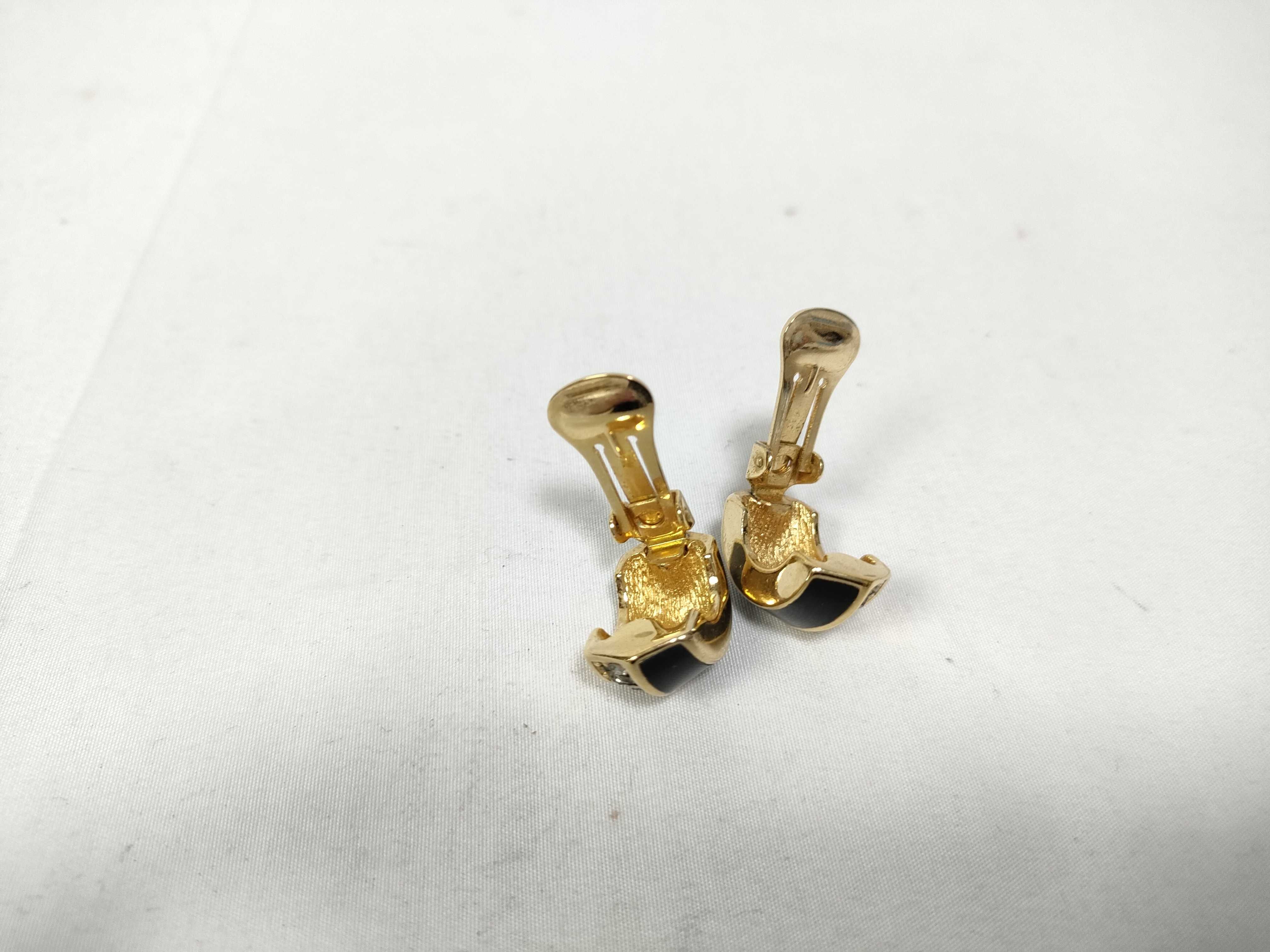 earrings — view 6