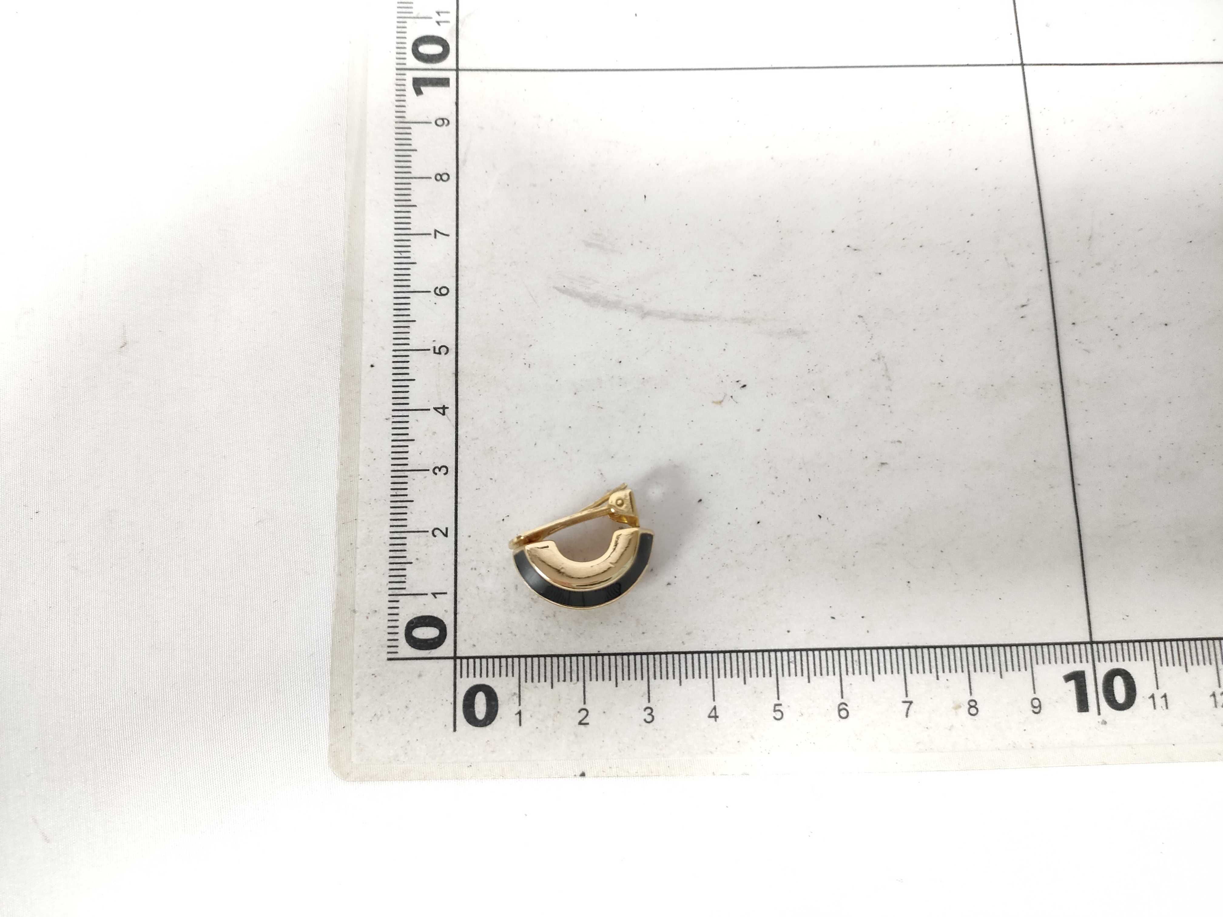 earrings — view 8
