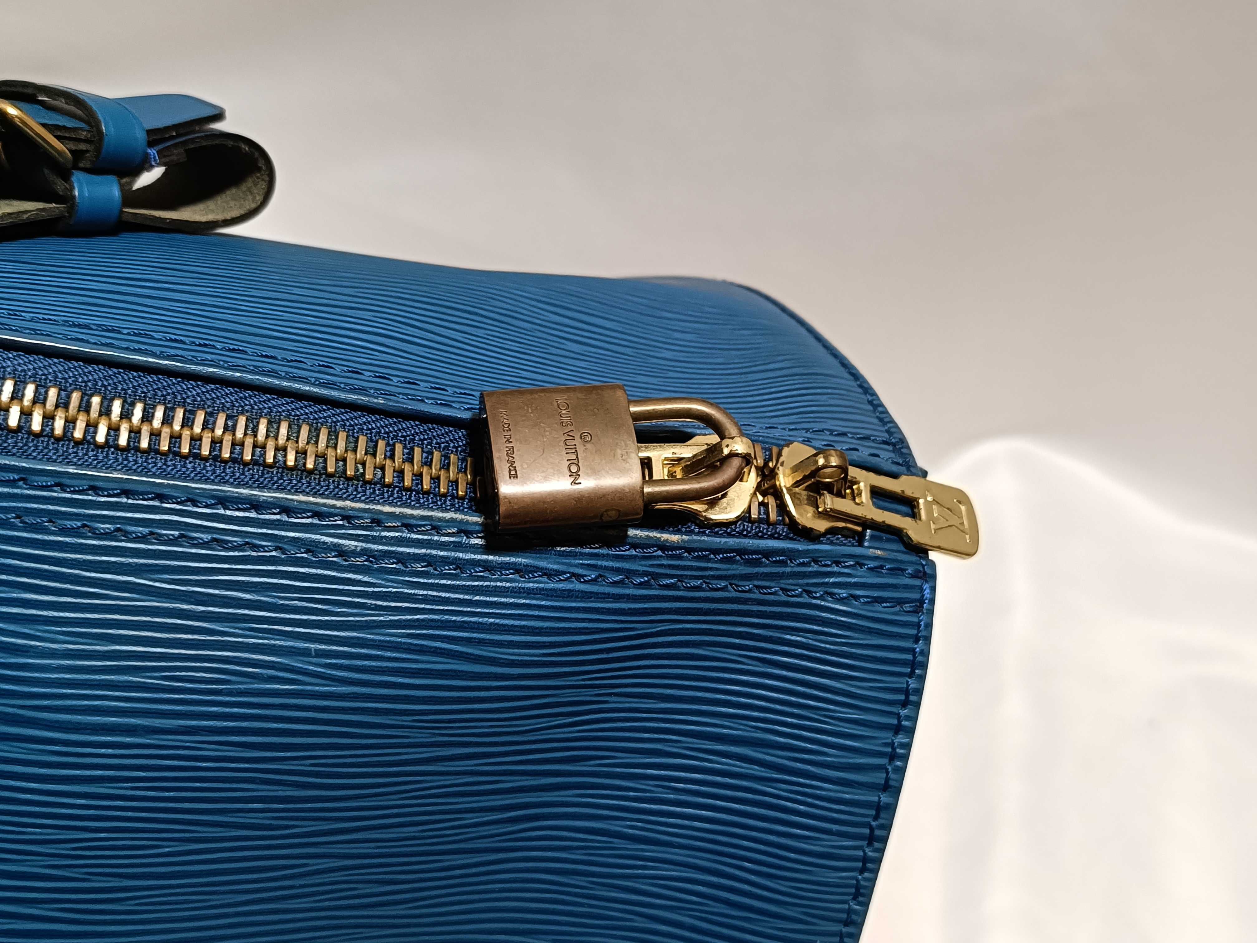 Epi Keepall 45 Boston Bag — view 9