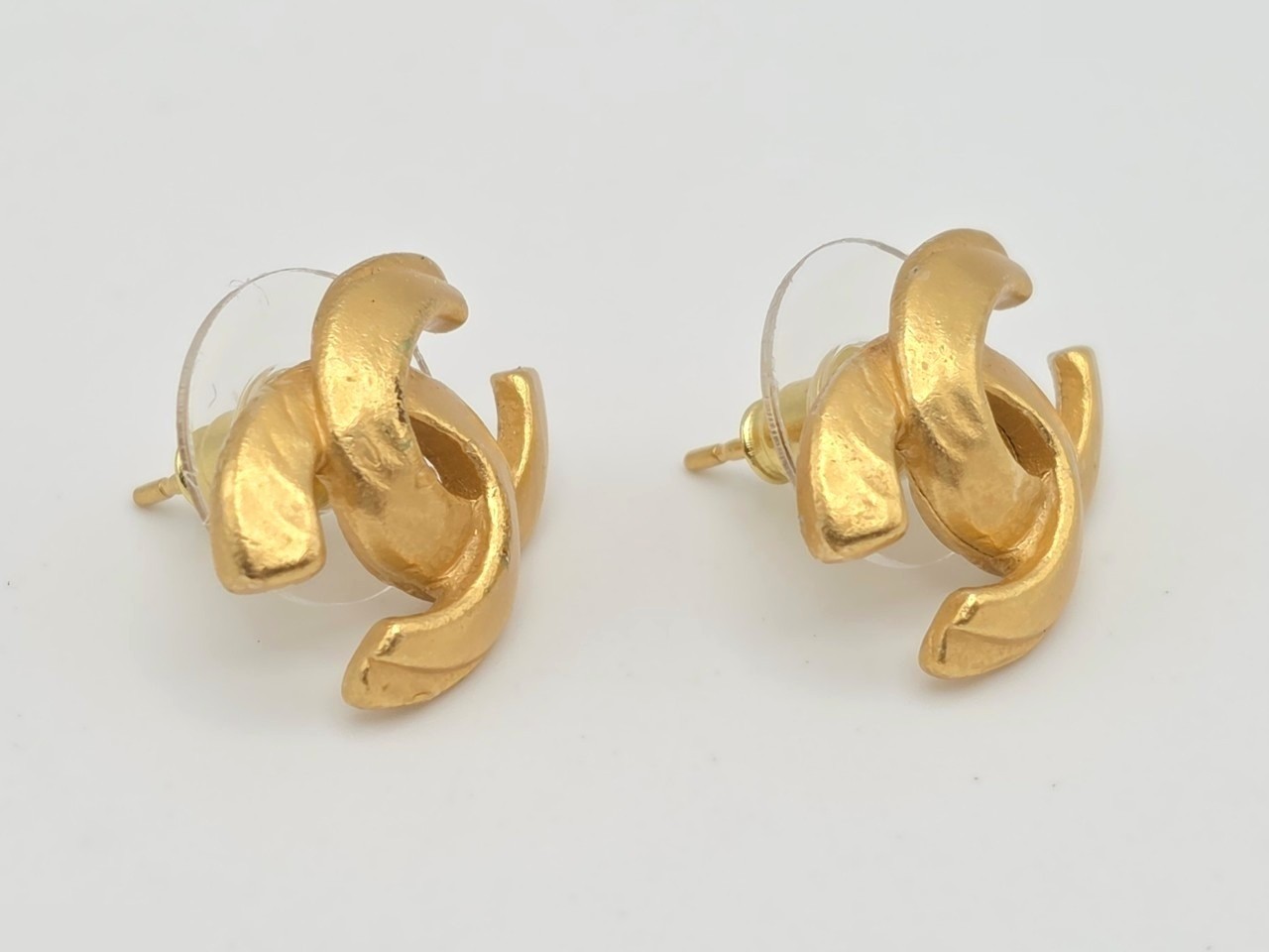 earrings — view 3