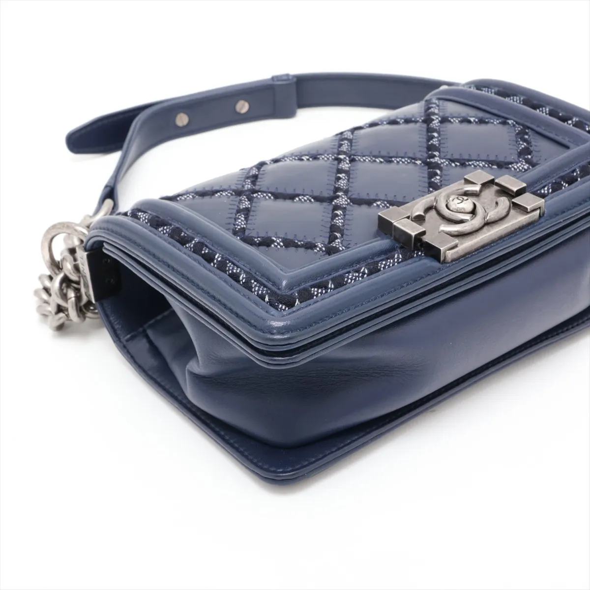 Boy Chanel 20 Small Lambskin Chain Shoulder Bag, Navy with Gunmetal Hardware, 23467675, Serial Number 23, A67085 — view 4