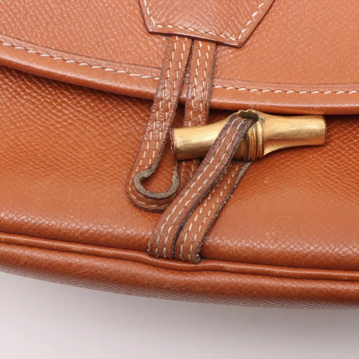 Duffle Bag, Courchevel Leather, Gold, Gold Hardware R: 1988 — view 11